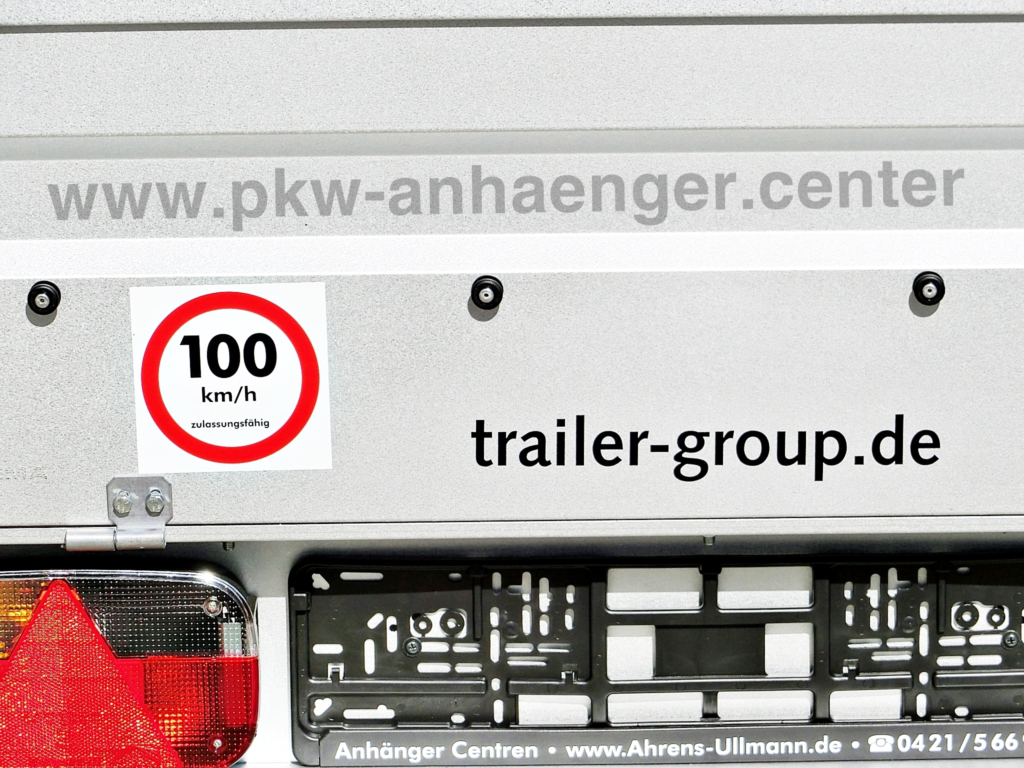 Deckelanhänger STEMA 750kg 201x108x50cm gebremst 100km/h