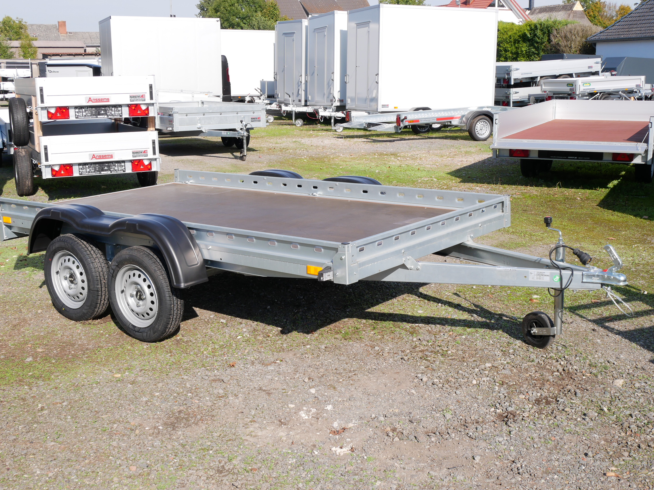 REPO QEDX100 750kg 304x159x10cm Tandem Plattformanhänger dreiseitige Reling
