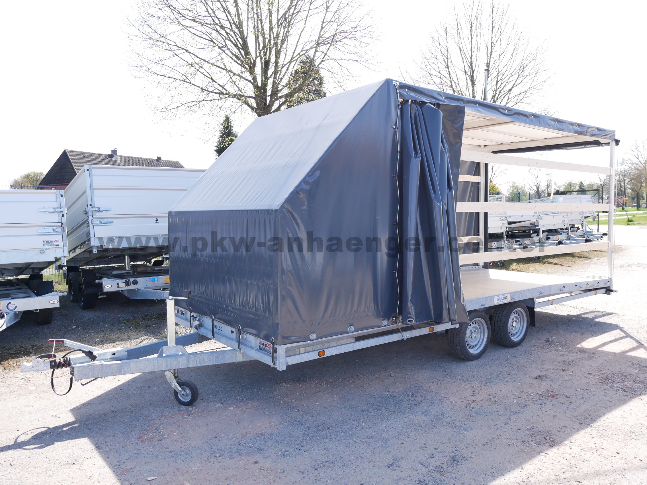 Hulco CARAX-2 3000kg 540x207x200cm Autotrailer Planenanhänger mit Aluboden