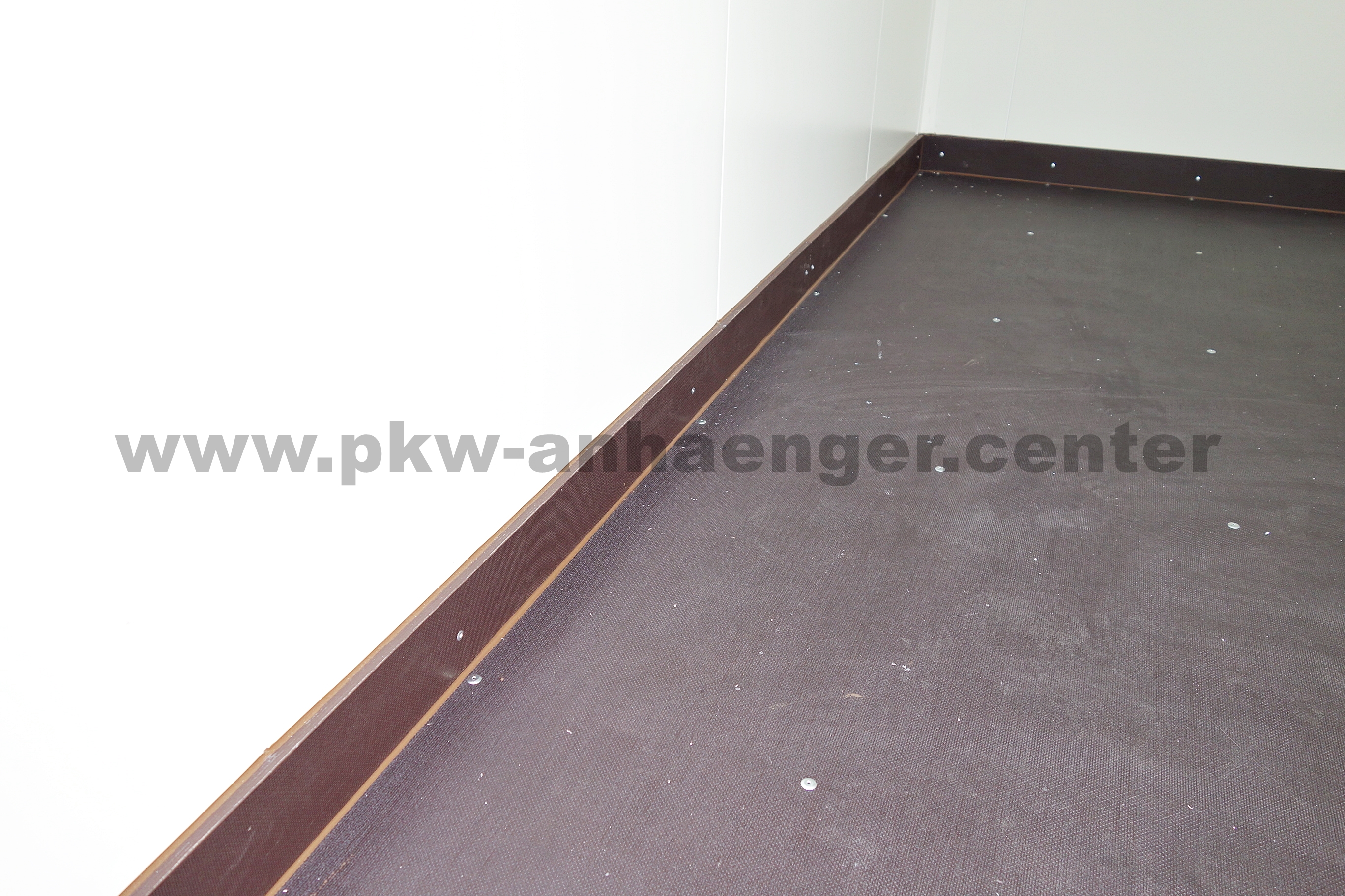 Vezeko 2700kg 299x146x193cm Kühlanhänger +6°c