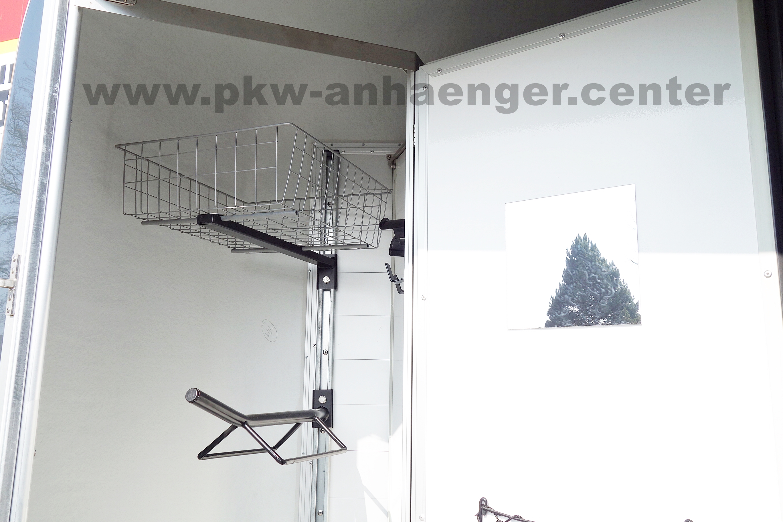 a-CH-Touring-Country-SK-dklgrau-7