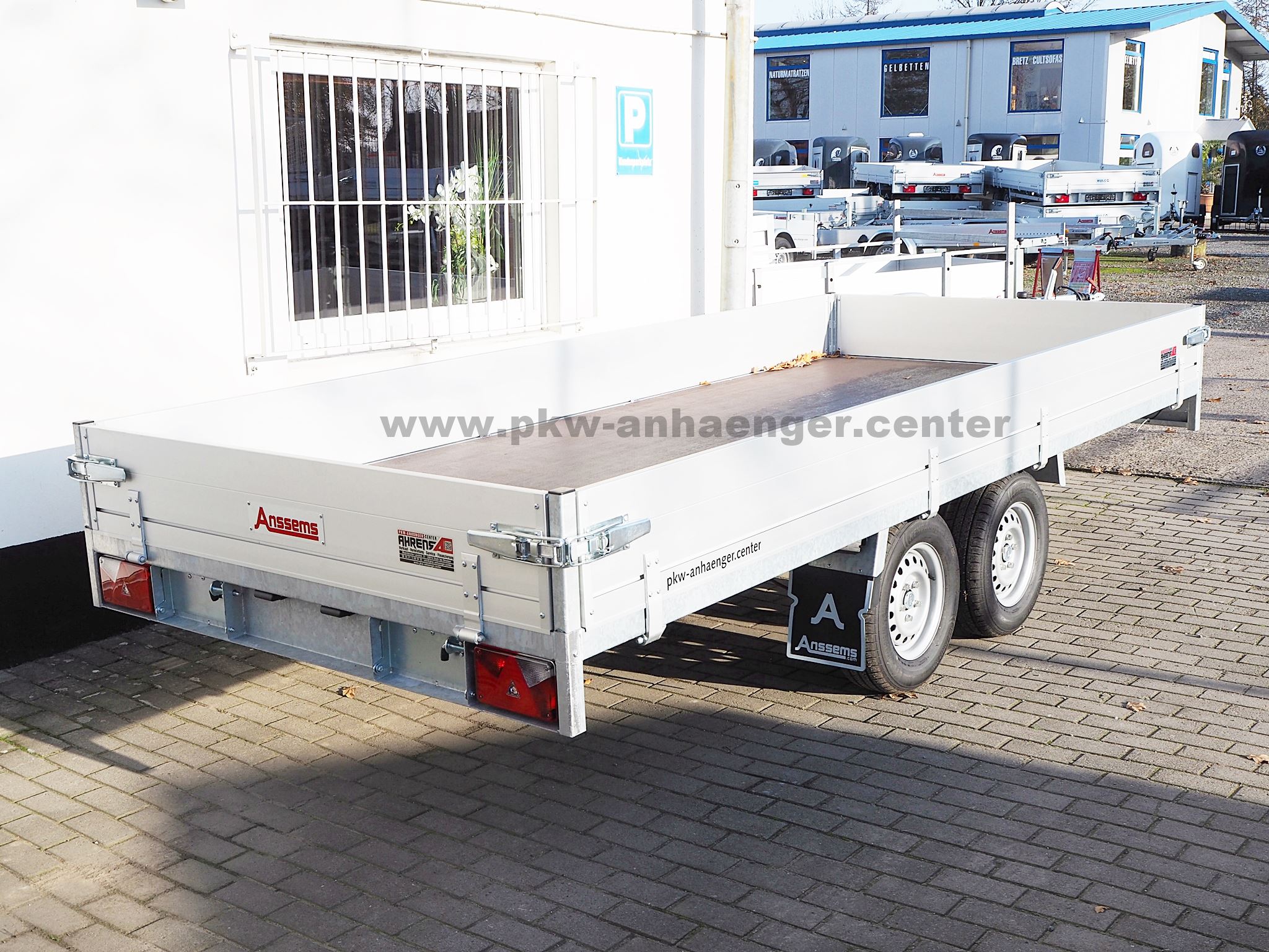 Anssems ASX 2500 405x178 Hochlader mit Auffahrschienen