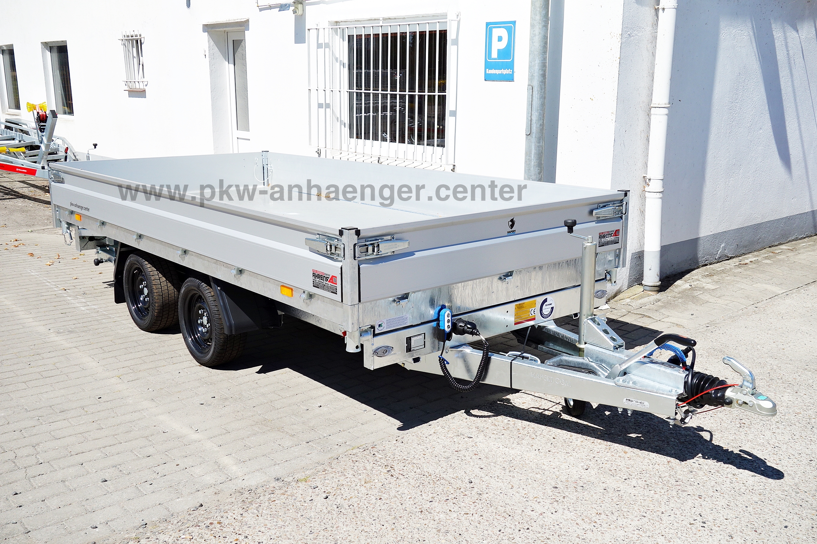 Hapert Cobalt Ferro 3500kg Parabelfederung Auffahrschienen Stützen Dreiseitenkipper