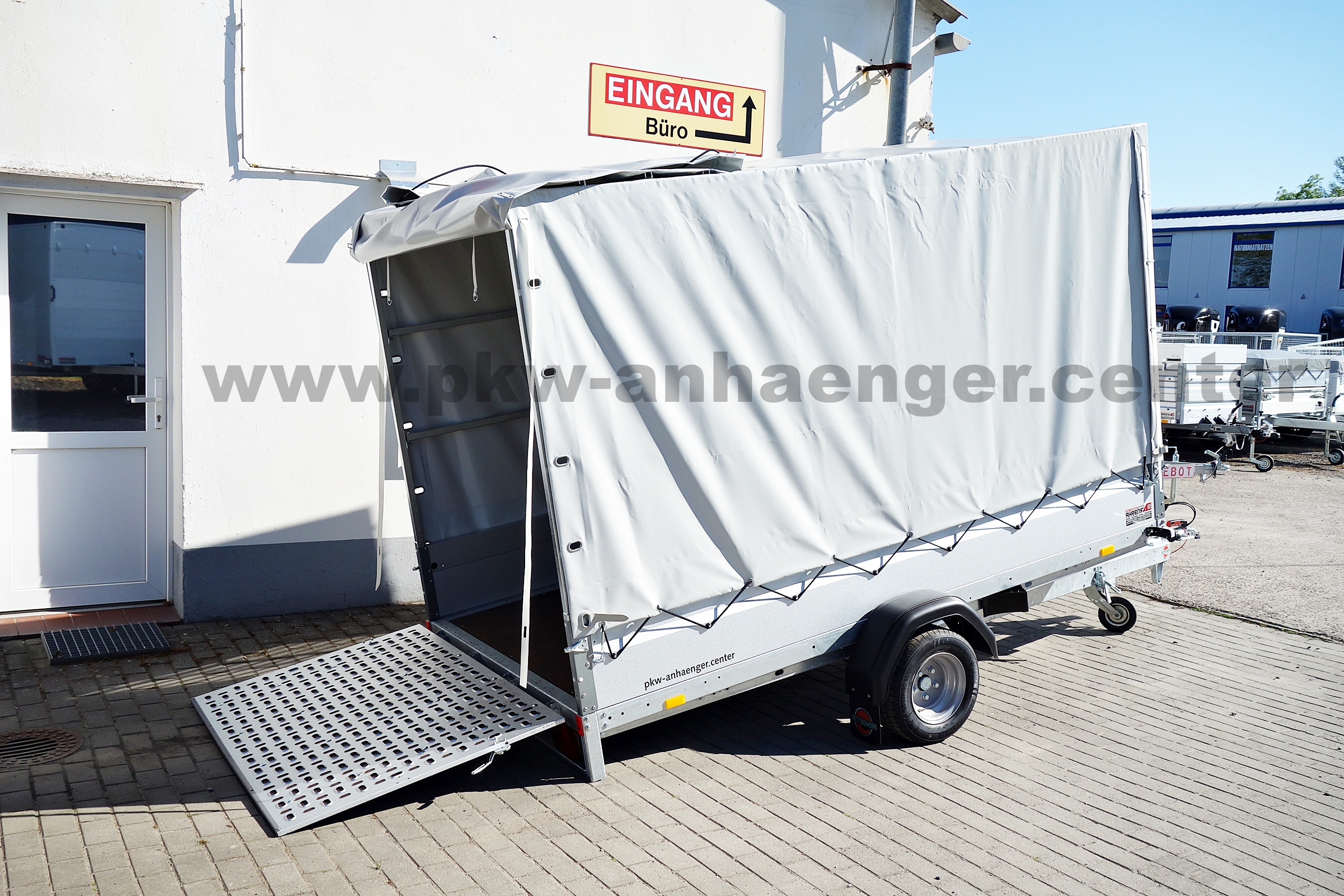 a-ST-1300-301x153x180-MUT-PG-grau-7a ankippbarer Planenanhänger Stema MUT 1300kg 100km/h 3x1,5m