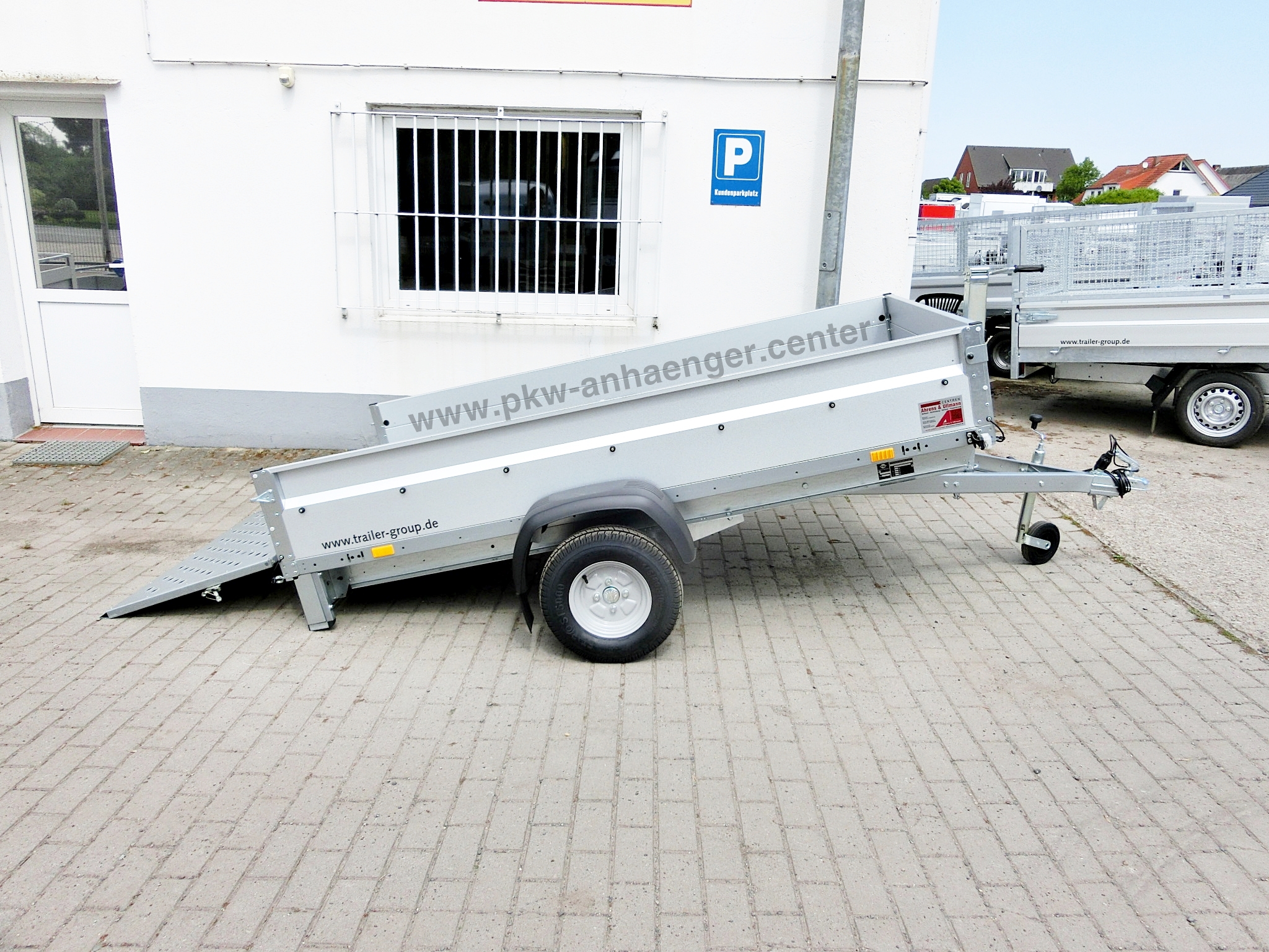 Pkwanhänger STEMA REX25 ankippbar 750kg 251x128x35cm