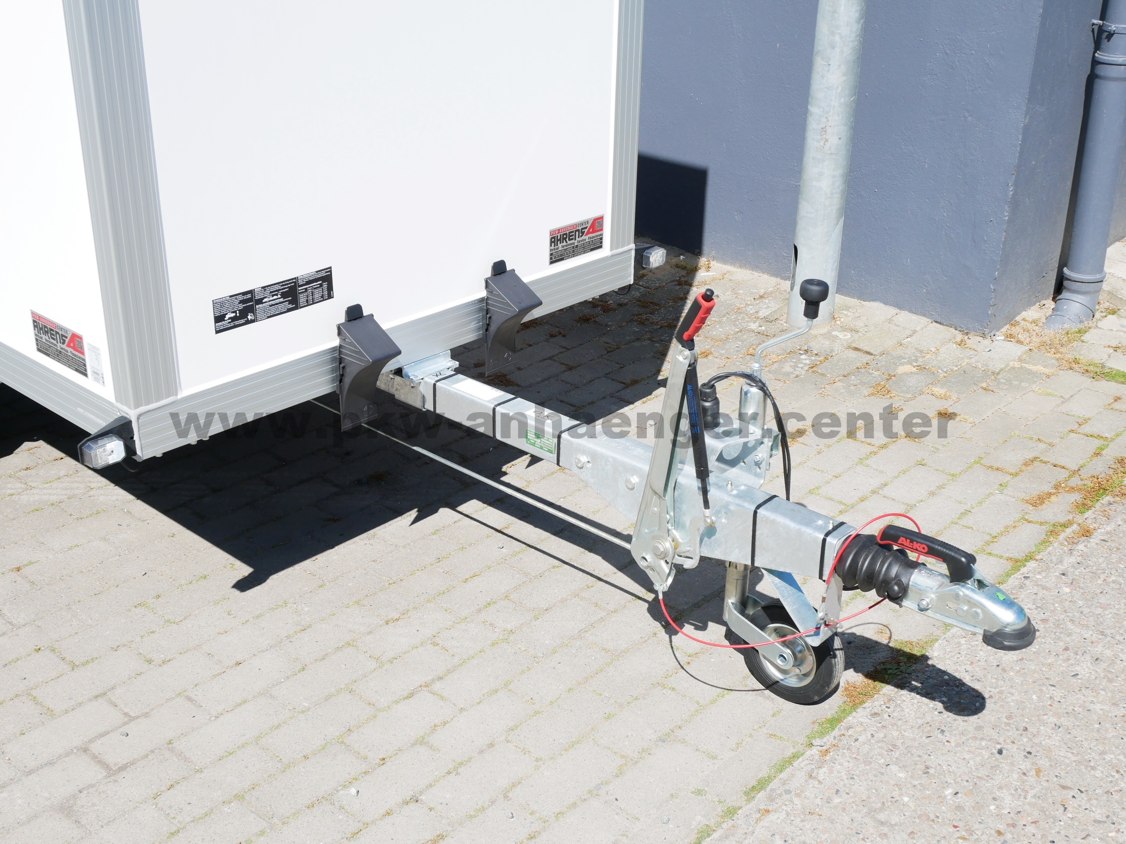 aUN-1300-255x128x154-WEB42-10