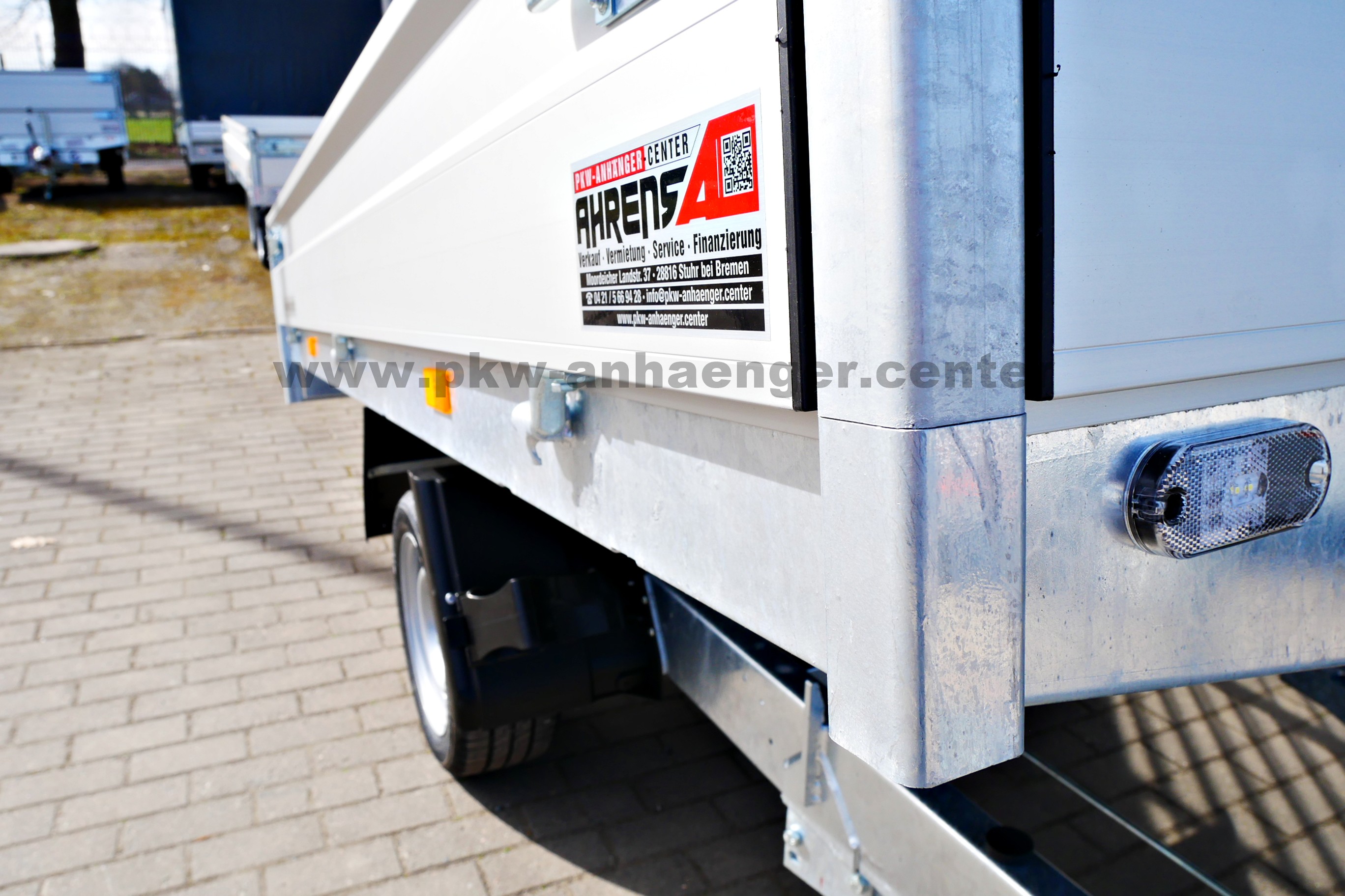 HAPERT COBALT HB1 1500kg 305x160x30cm Heckkipper