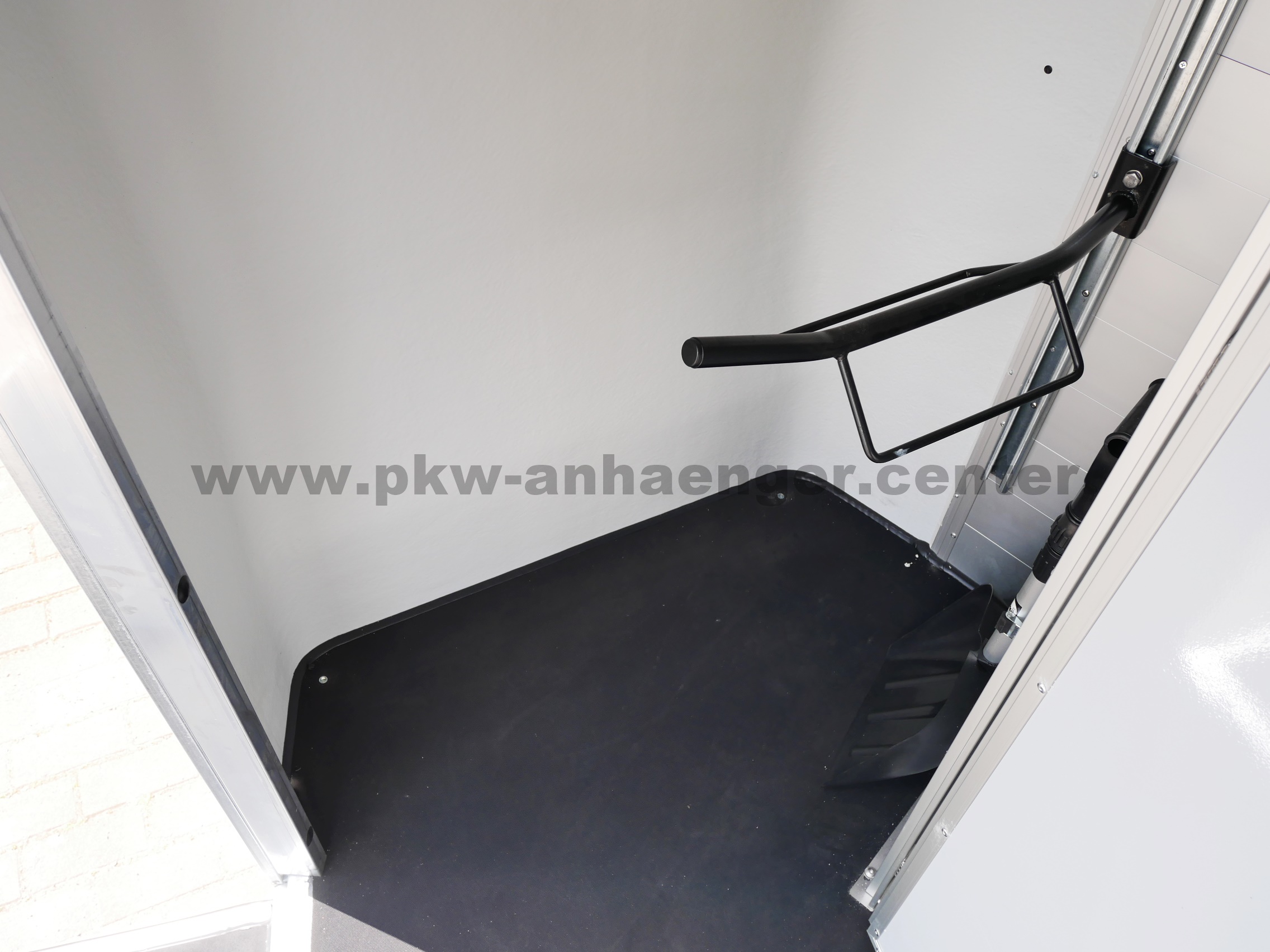 aCH-TouringXL-SK-schwarz-14