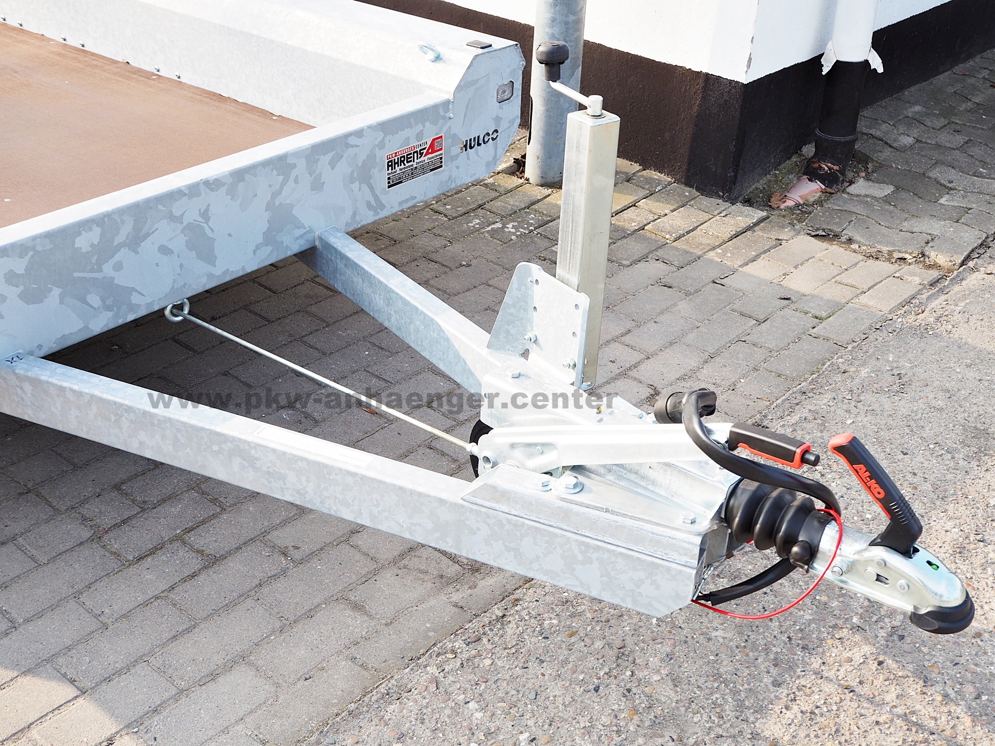 Hulco TERRAX-2 2600.294x150 BASIC Baumaschinenanhänger