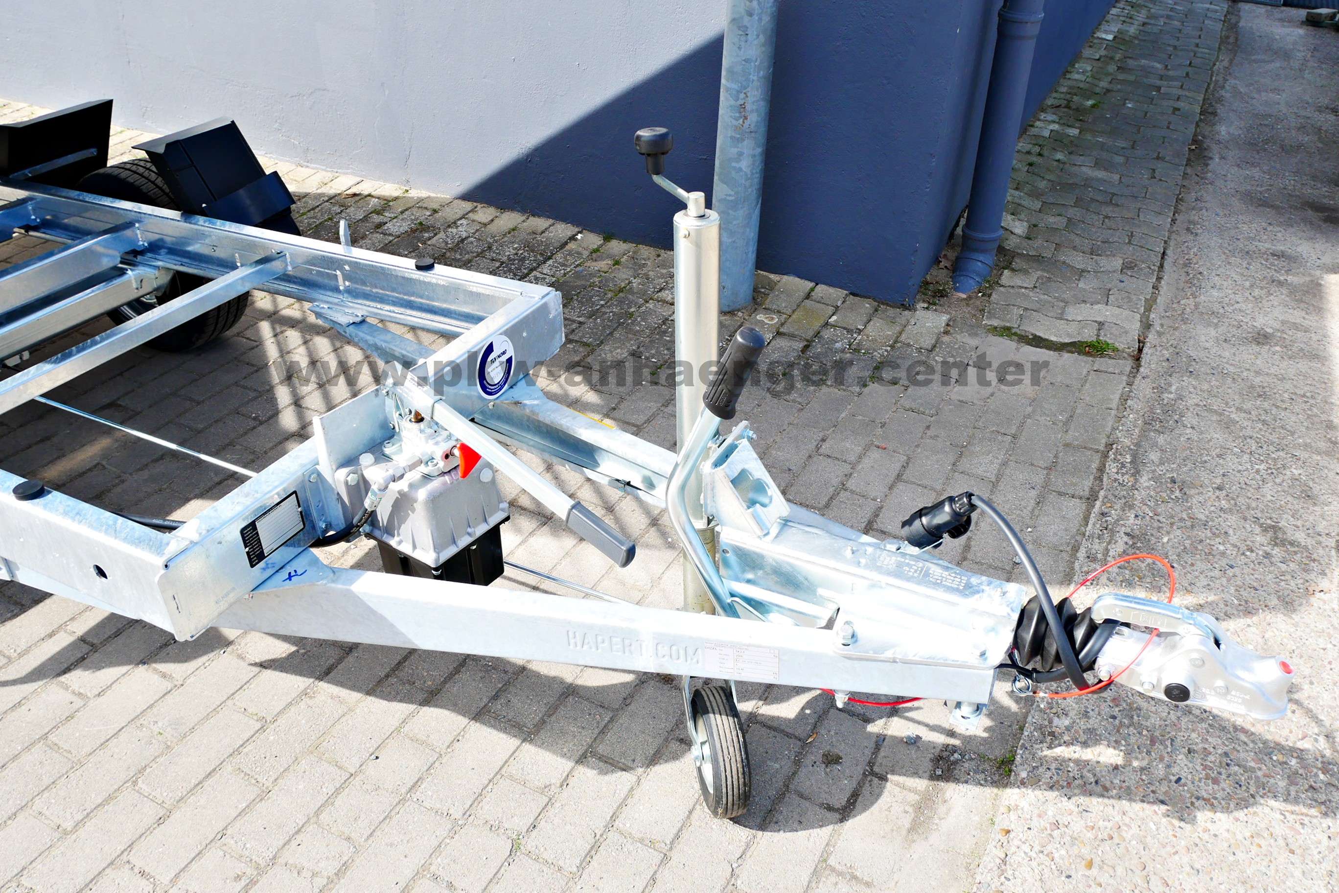 HAPERT COBALT HB1 1500kg 305x160x30cm Heckkipper