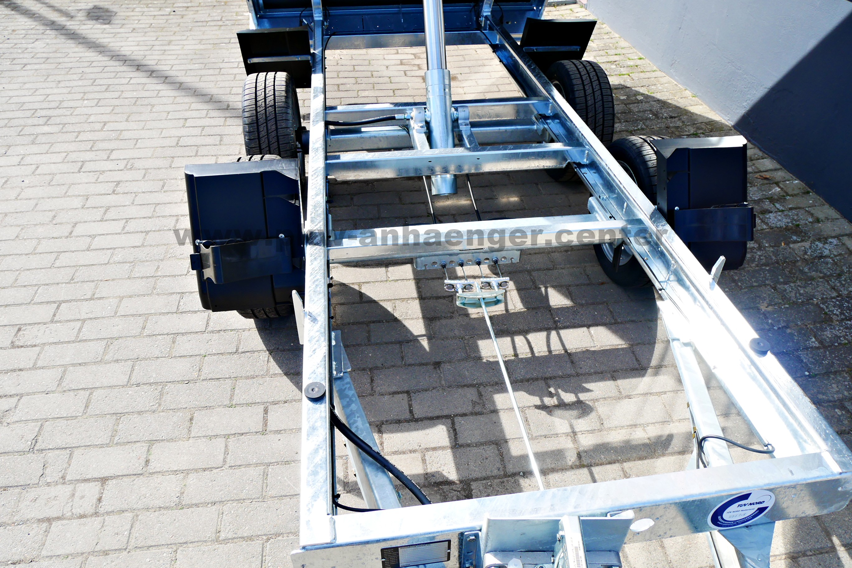 HAPERT COBALT HB2 2700kg 305x160x30cm Heckkipper