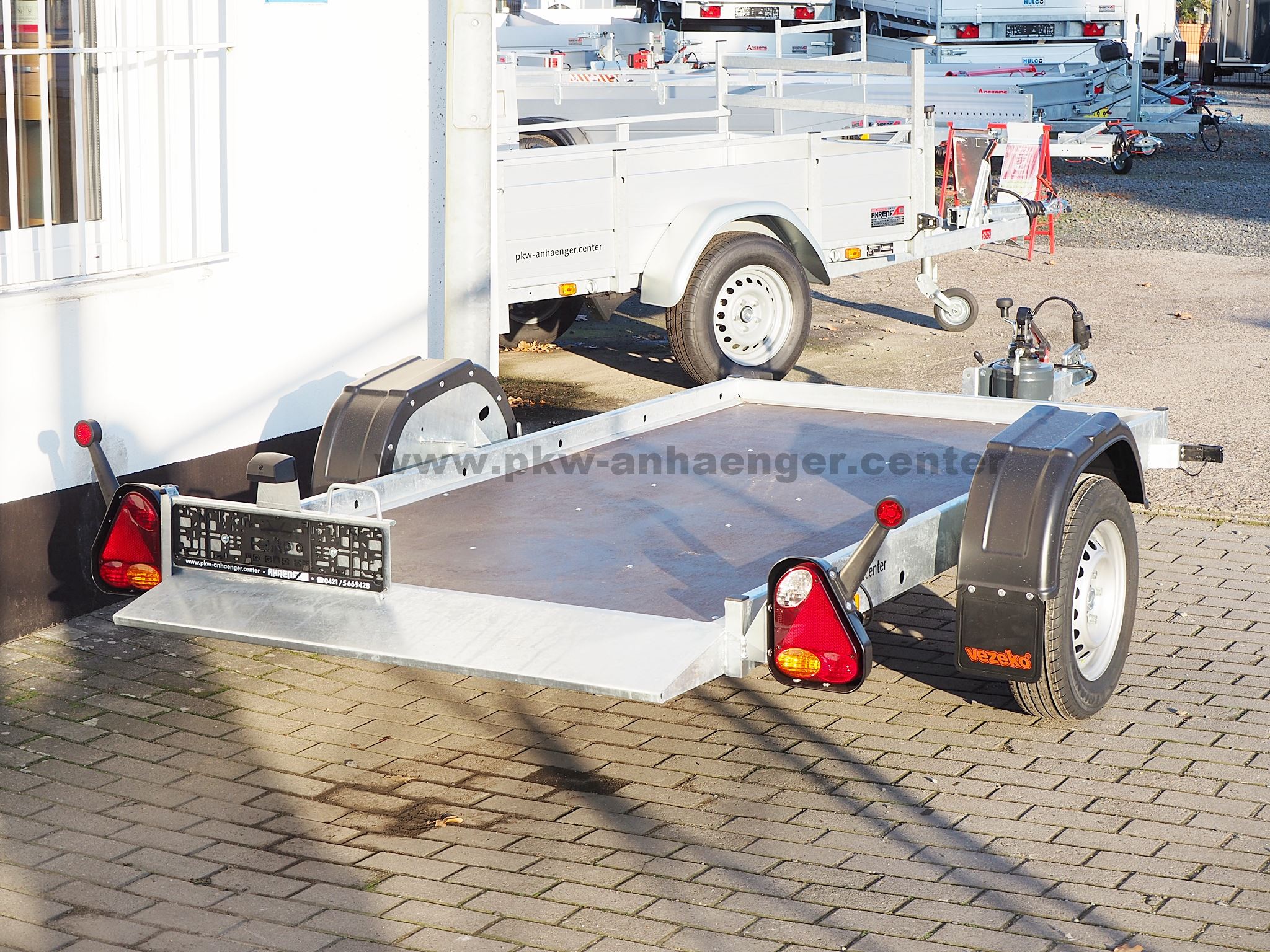 a-VE-750-Husky-Hobby-3