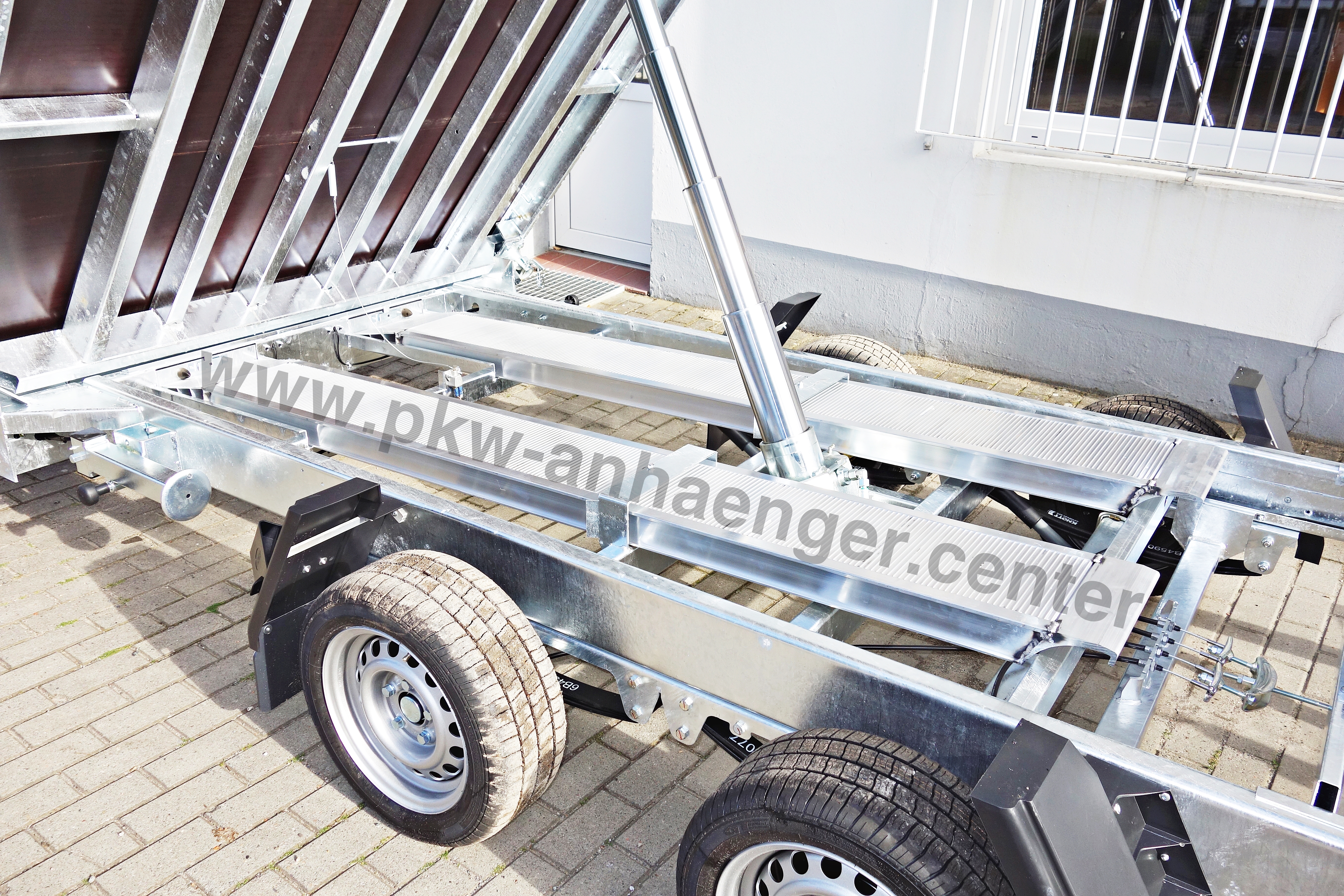 HAPERT COBALT HM2 3500kg 405x200cm Dreiseitenkipper