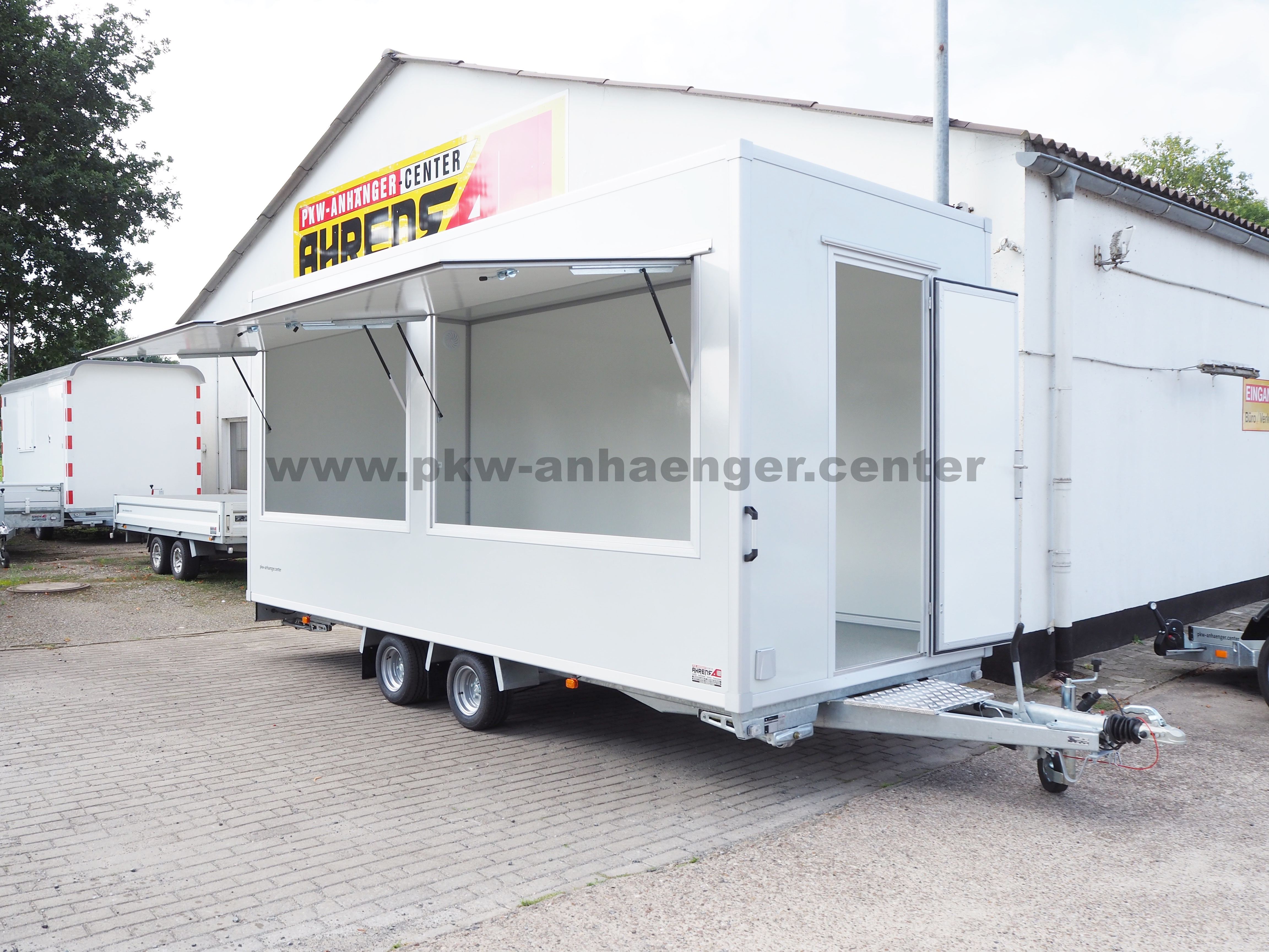 Verkaufsanhänger SellerH-XXLT 2500kg 510x200x230cm Hochlader