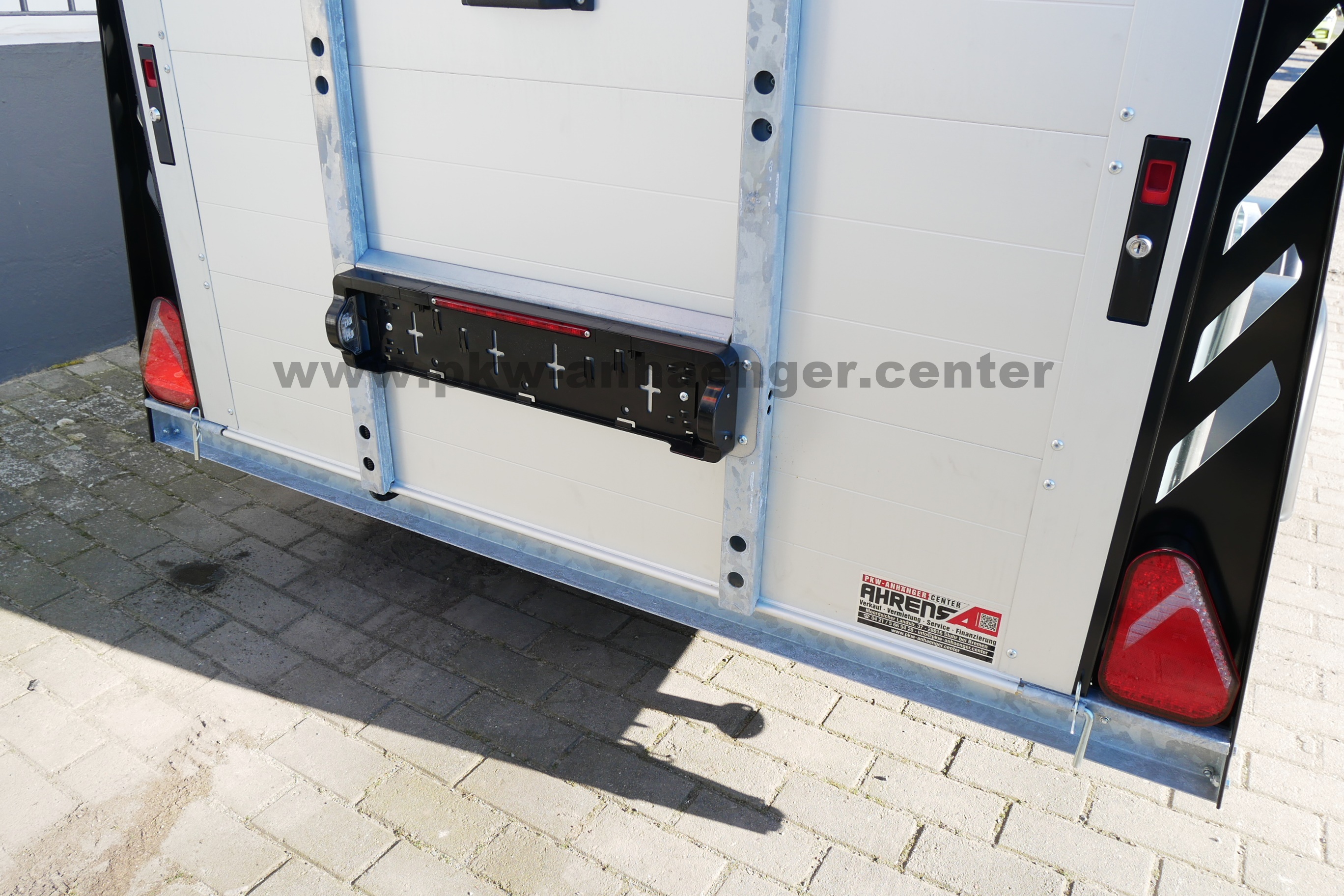 Anssems GTT 2500 301x151x153cm VT3 ULTRA-LOW Deckelanhänger Tandem