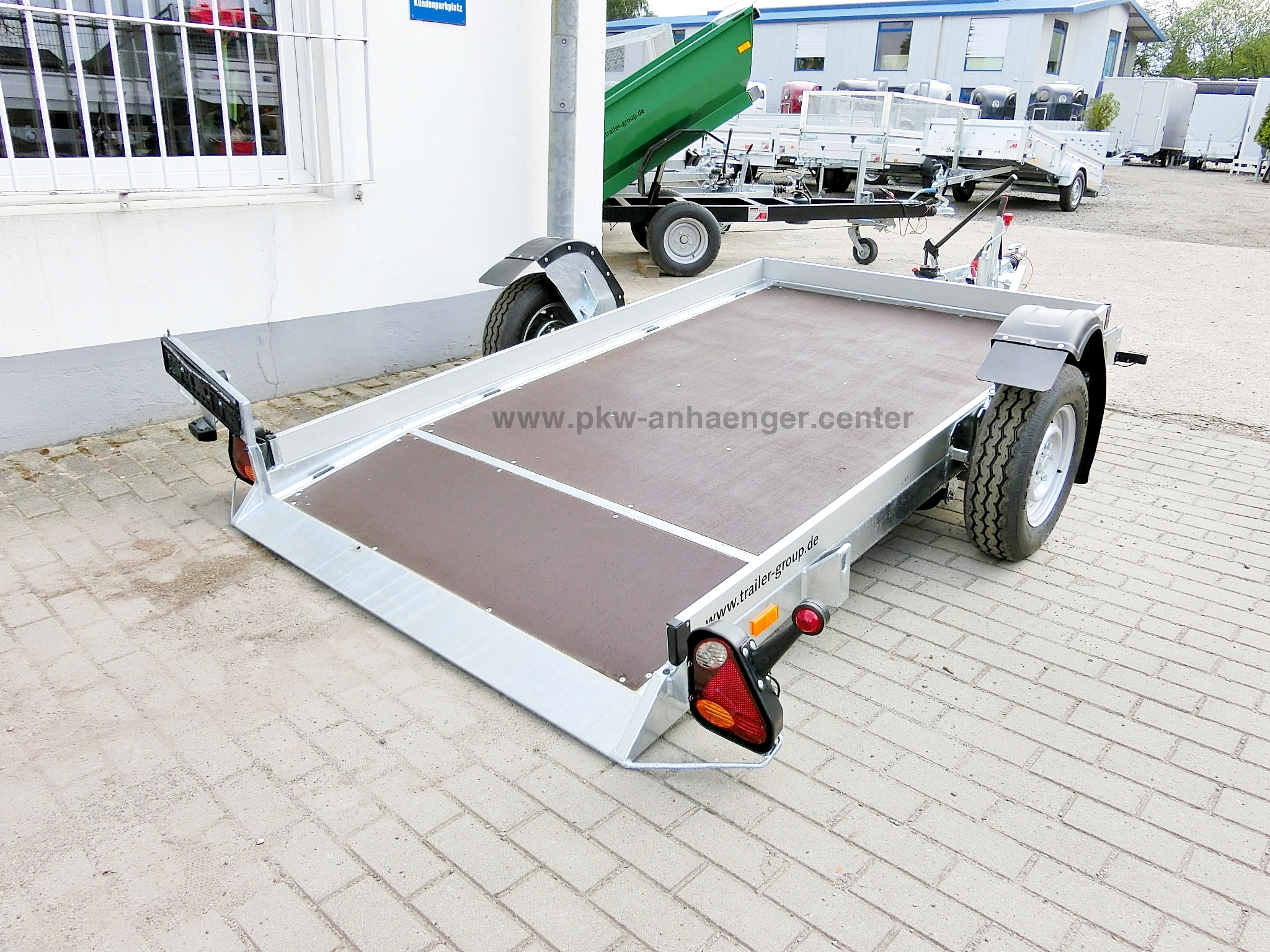 Senkliftanhänger Vezeko Husky 1300kg 