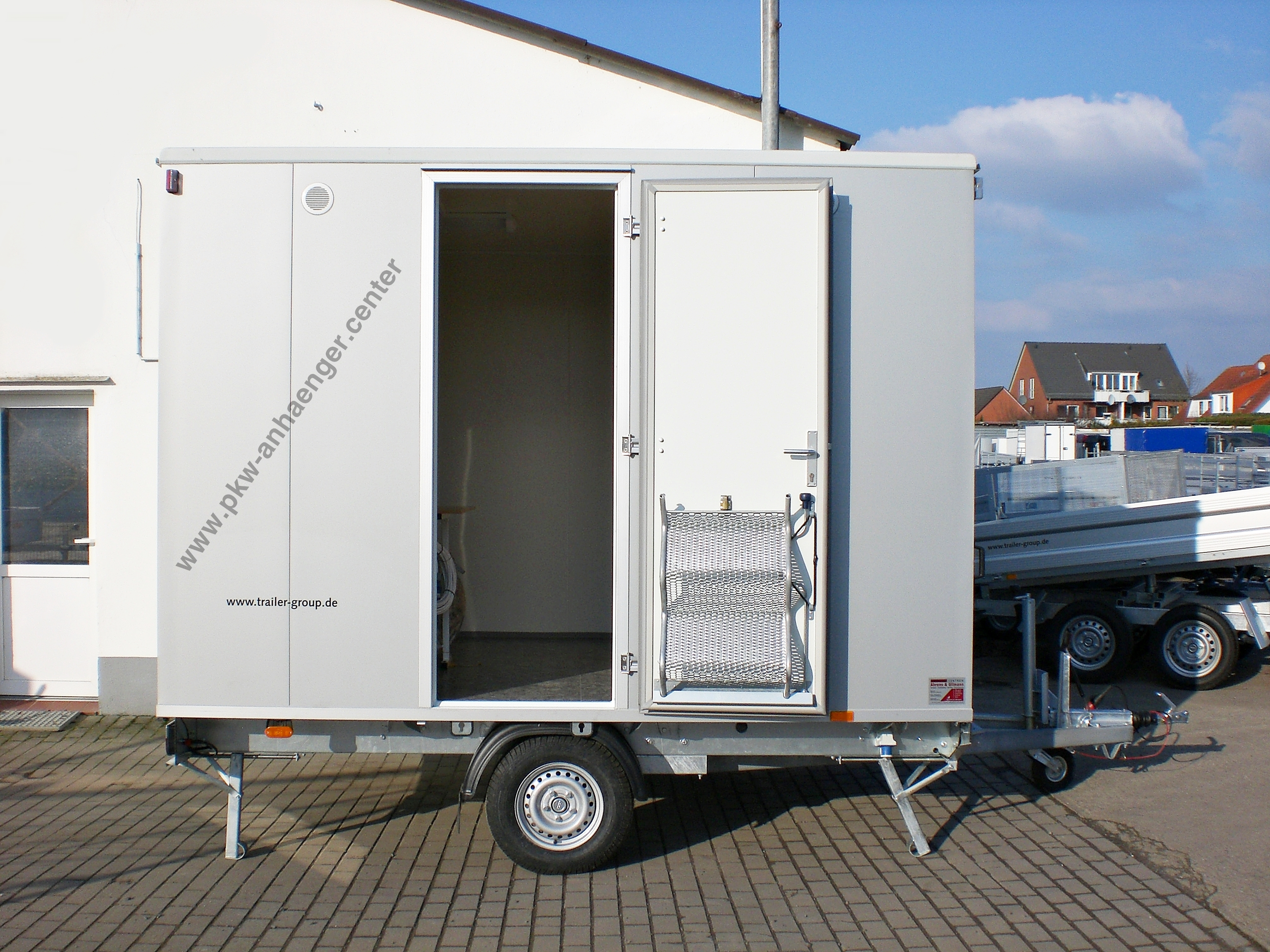 a-Mobi-3201-5-w Bauwagen mit Toilette Manschaftswagen für 4 Personen