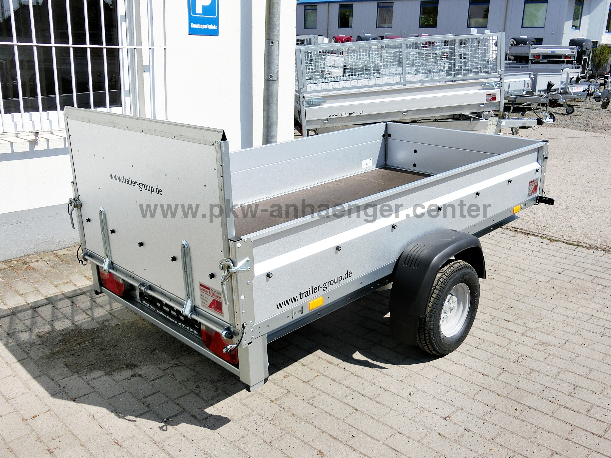 Pkwanhänger STEMA REX25 ankippbar 750kg 251x128x35cm