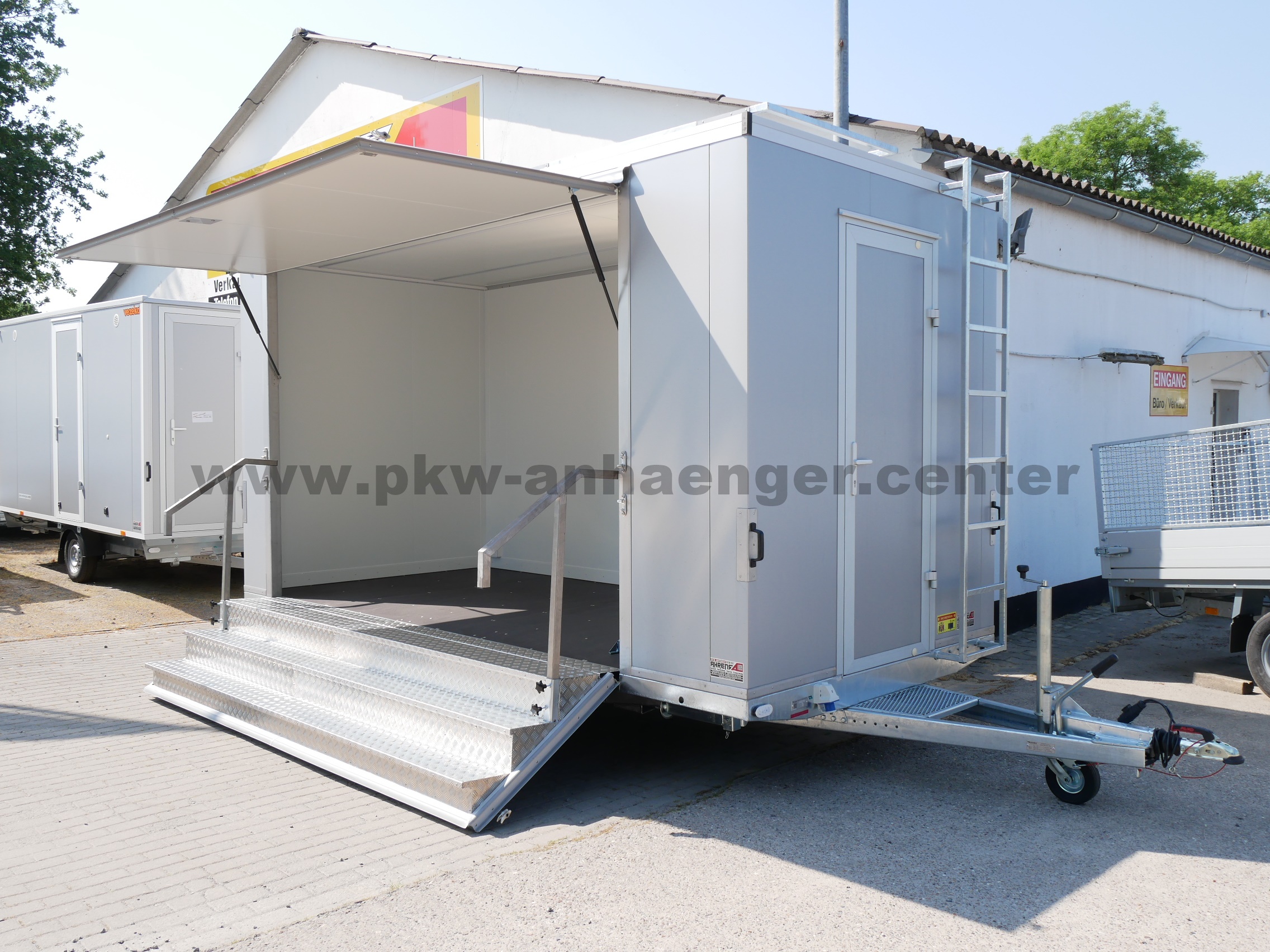aVE-Promotion-449-4