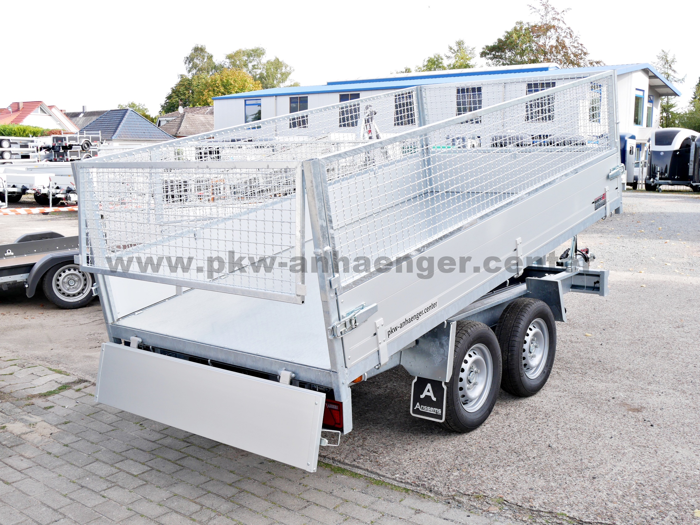 Anssems KSX-E 2500kg 305x153x85cm Gitteraufsatz Rückwärtskipper E-Hydraulik