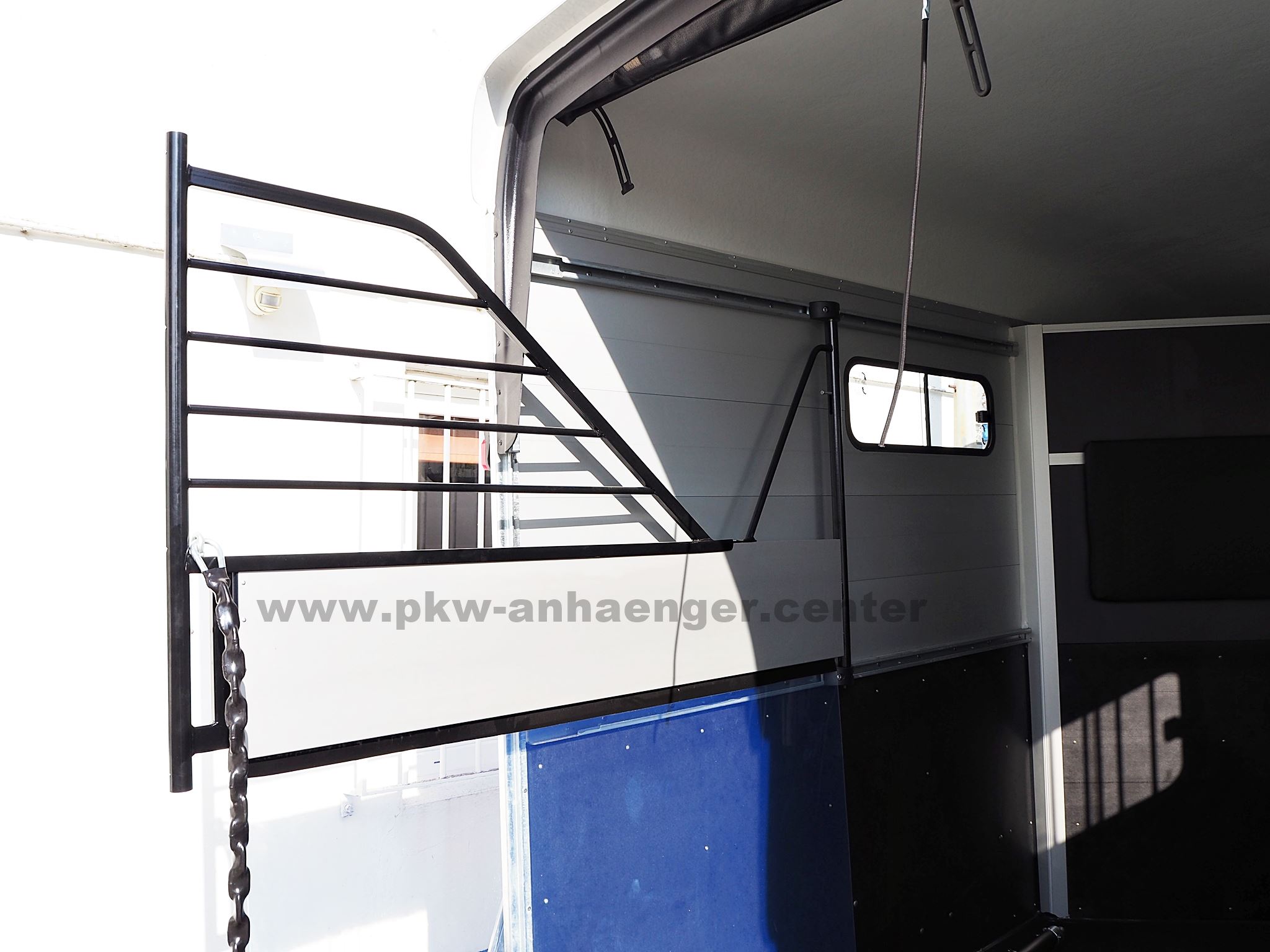 a-Duomax-innen-5Z4jx3LHoUjdSf