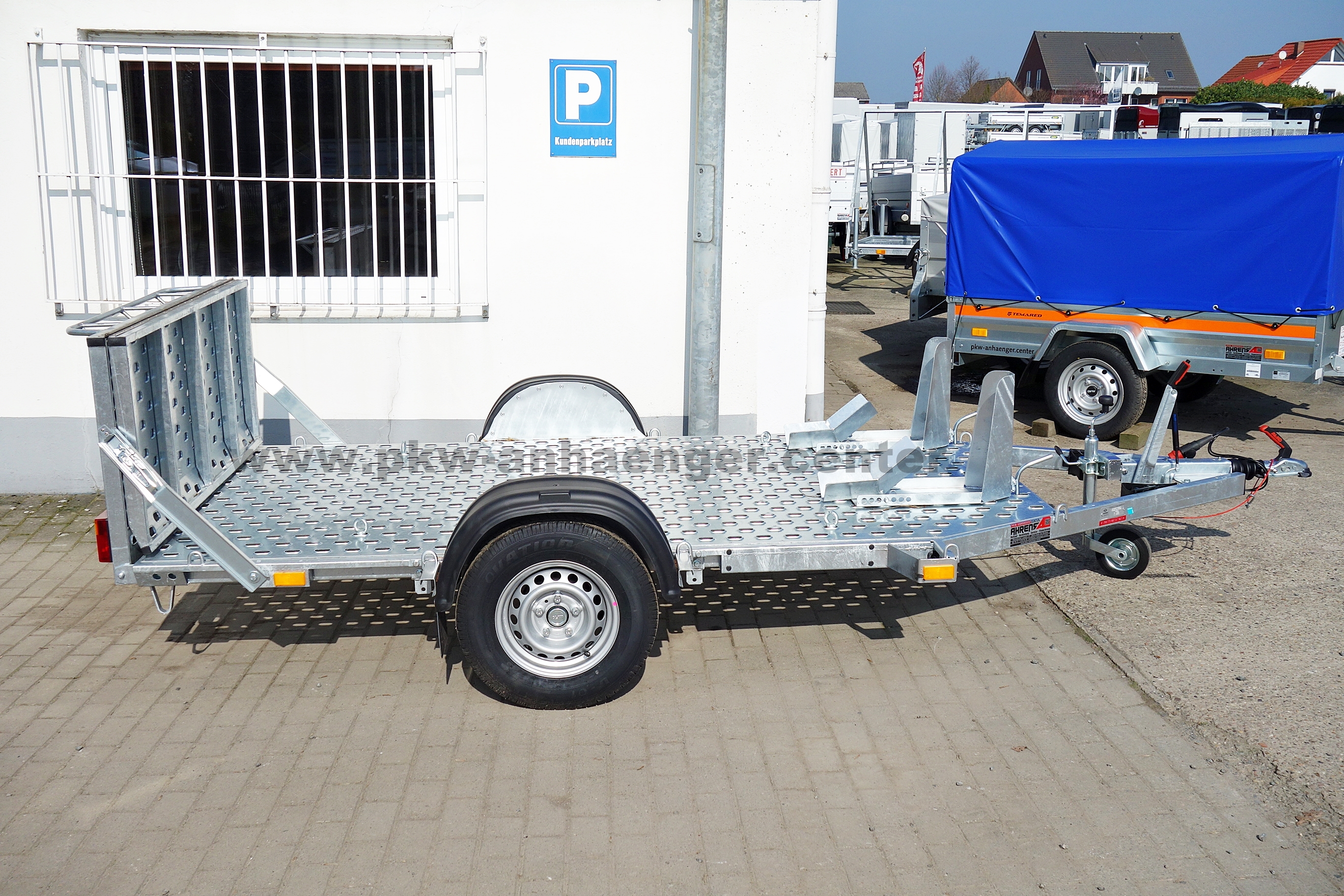 a-VE-Motovan-B13-2
