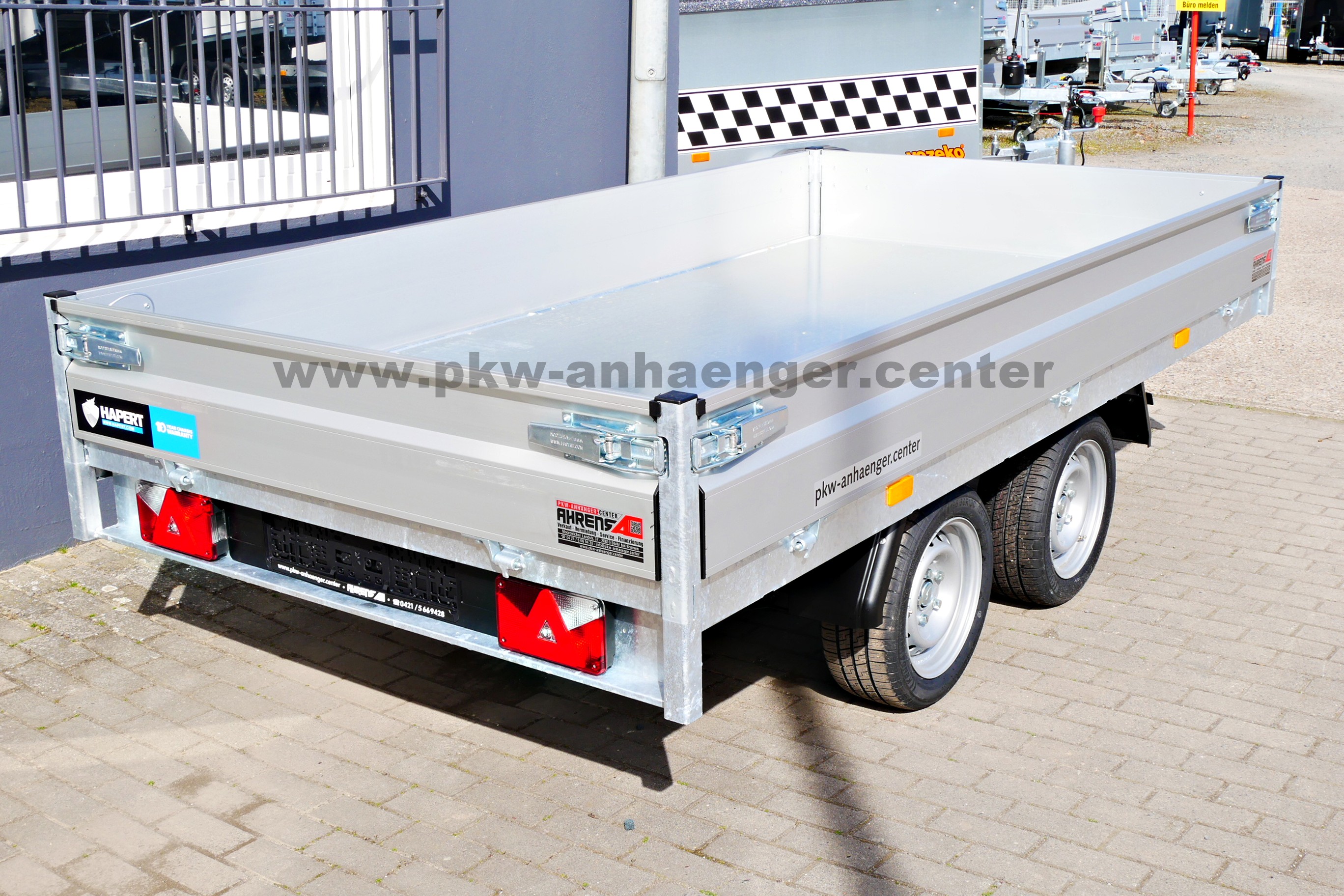 HAPERT COBALT HB2 2700kg 305x160x30cm Heckkipper