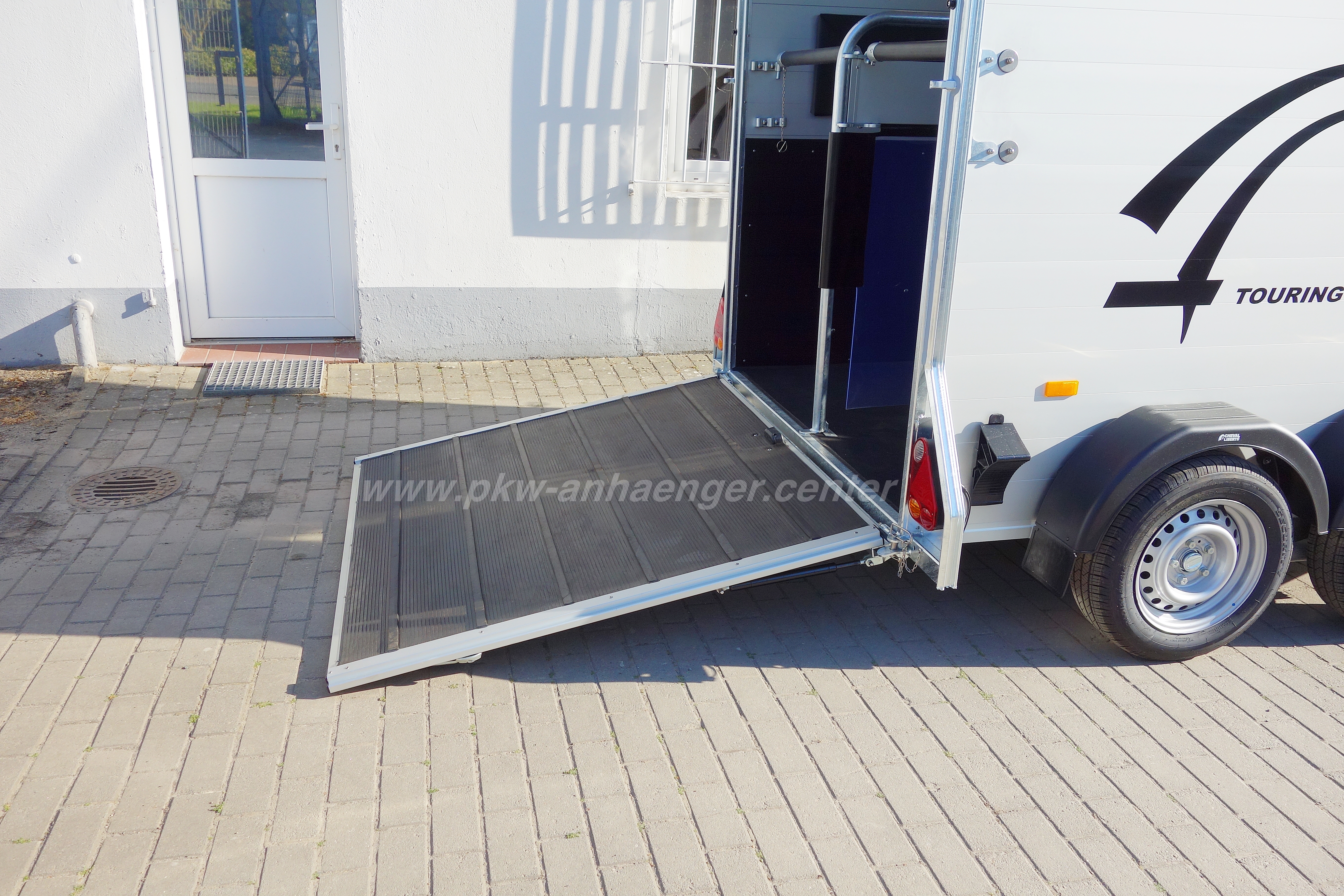 A-Touring-Jumping-schwarz-16-wwwkpmhhG8uzIJ13