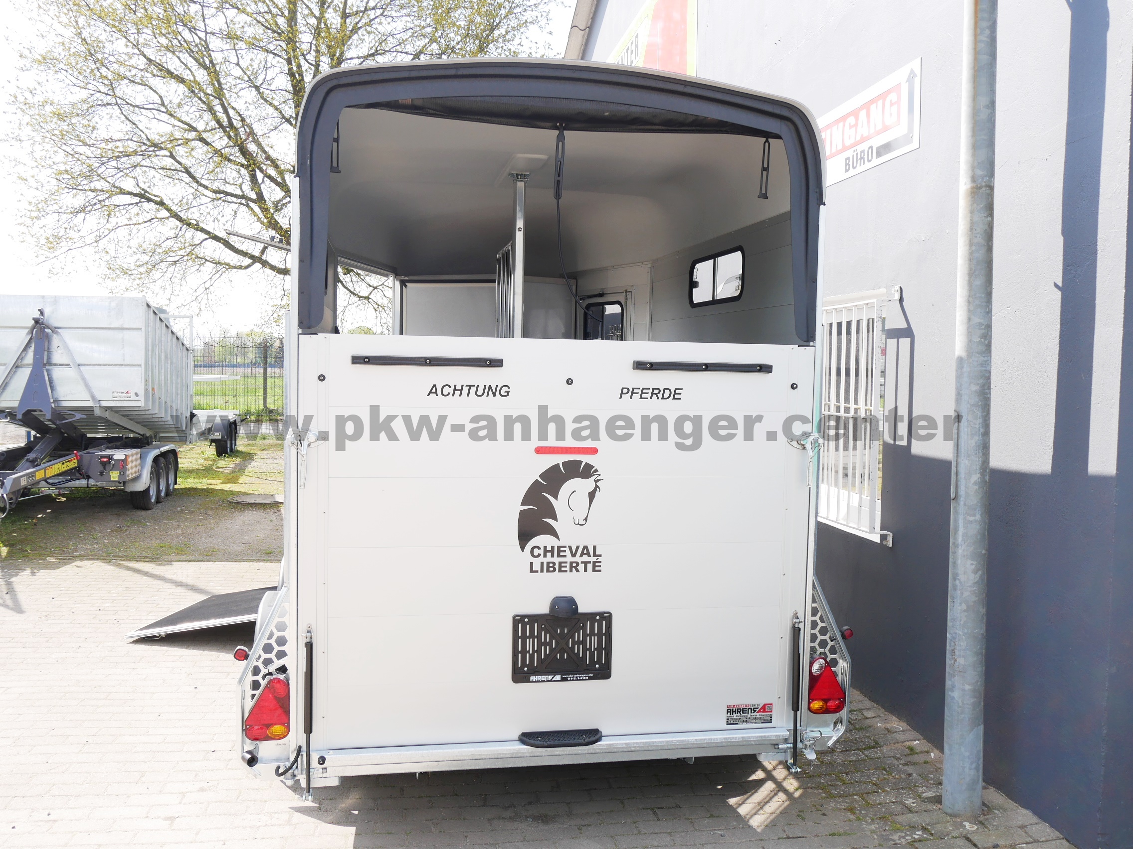 aCH-TouringXL-SK-schwarz-4