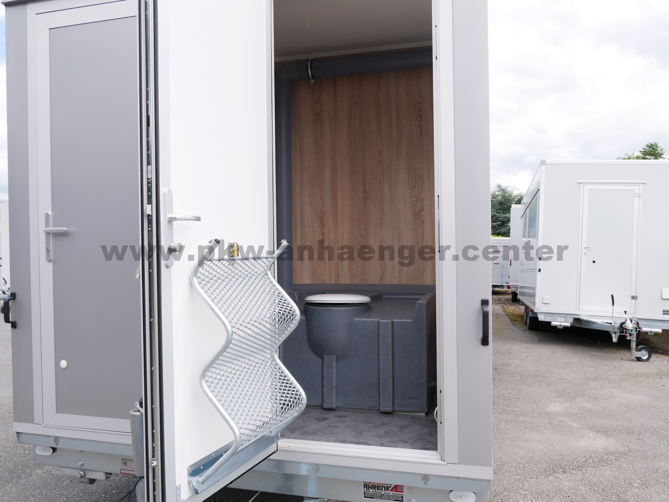 aMobi-5611-7m8rhdgRuGeche