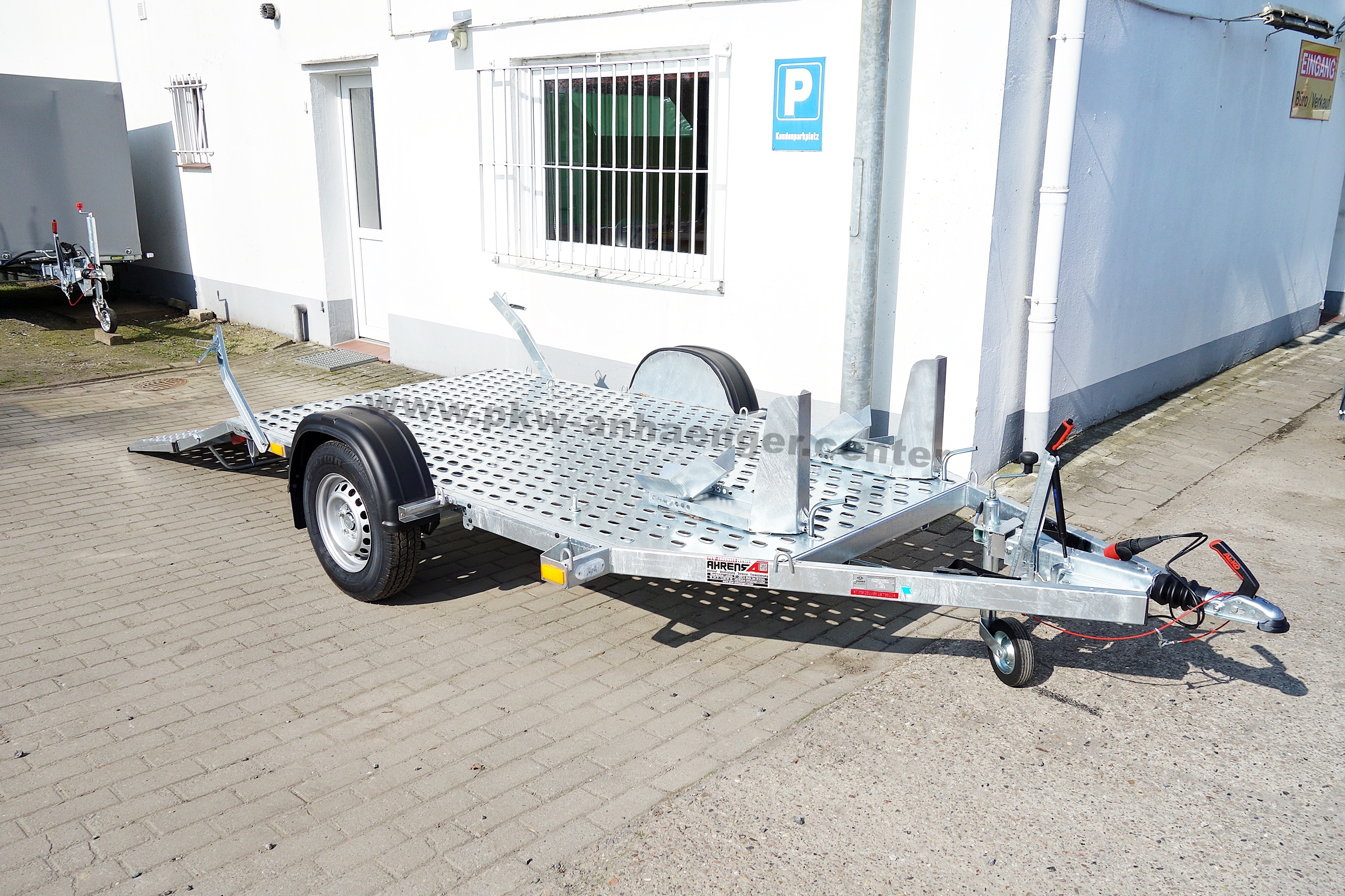 a-VE-Motovan-B13-5