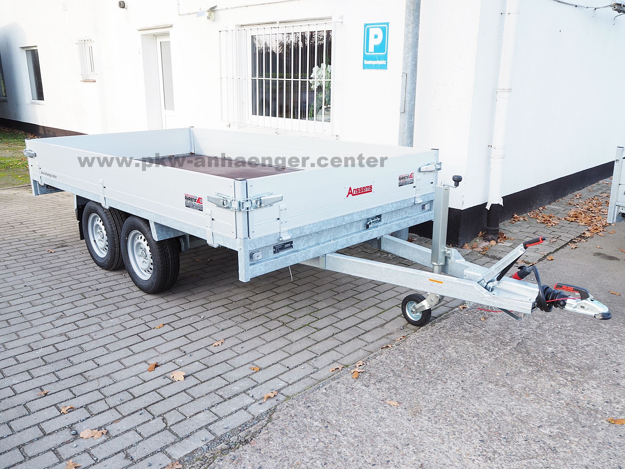 Anssems ASX 2500 325x178 Hochlader mit Auffahrschienen