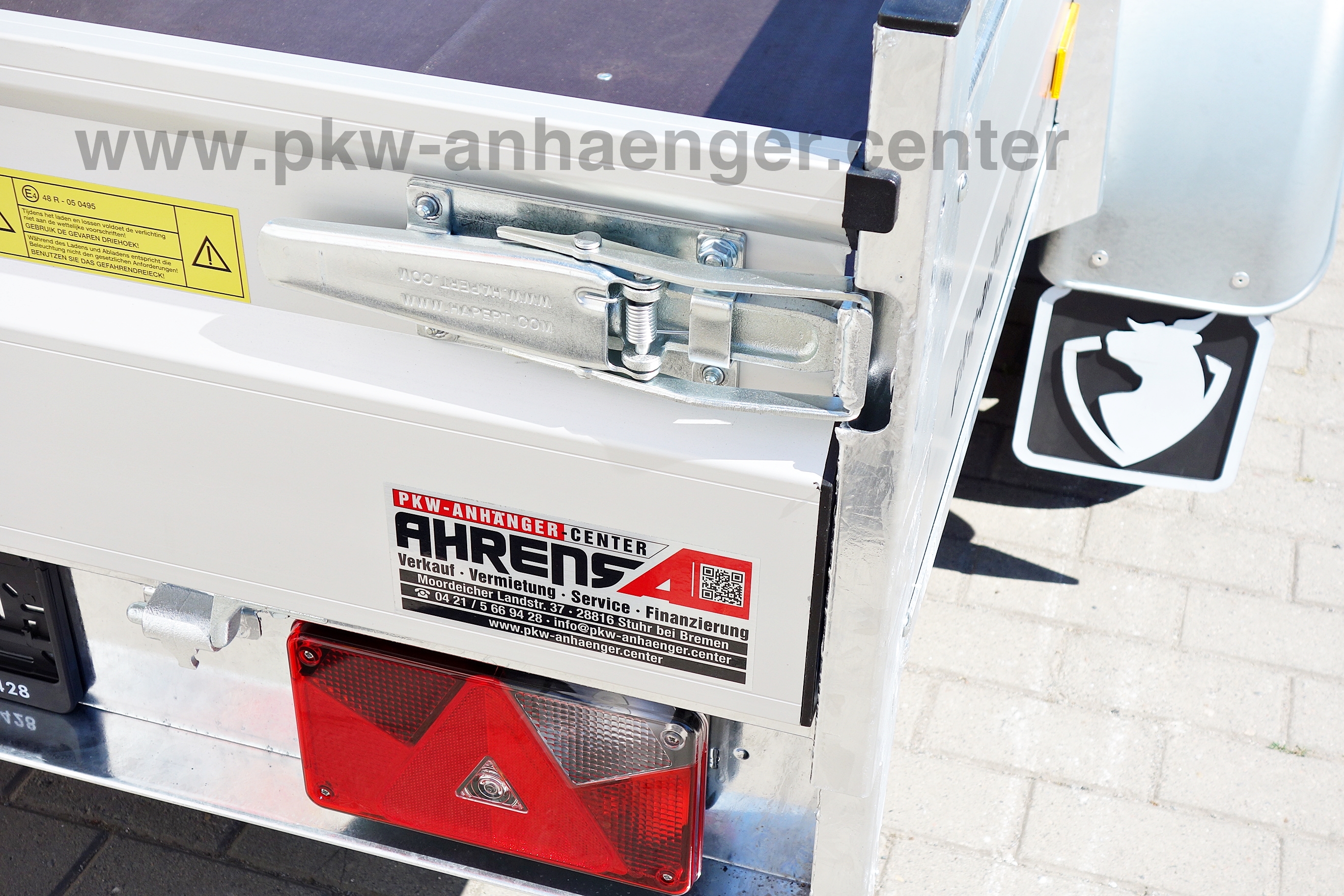 HAPERT AZURE L2 2000kg Alu 300x150cm Pkwanhänger