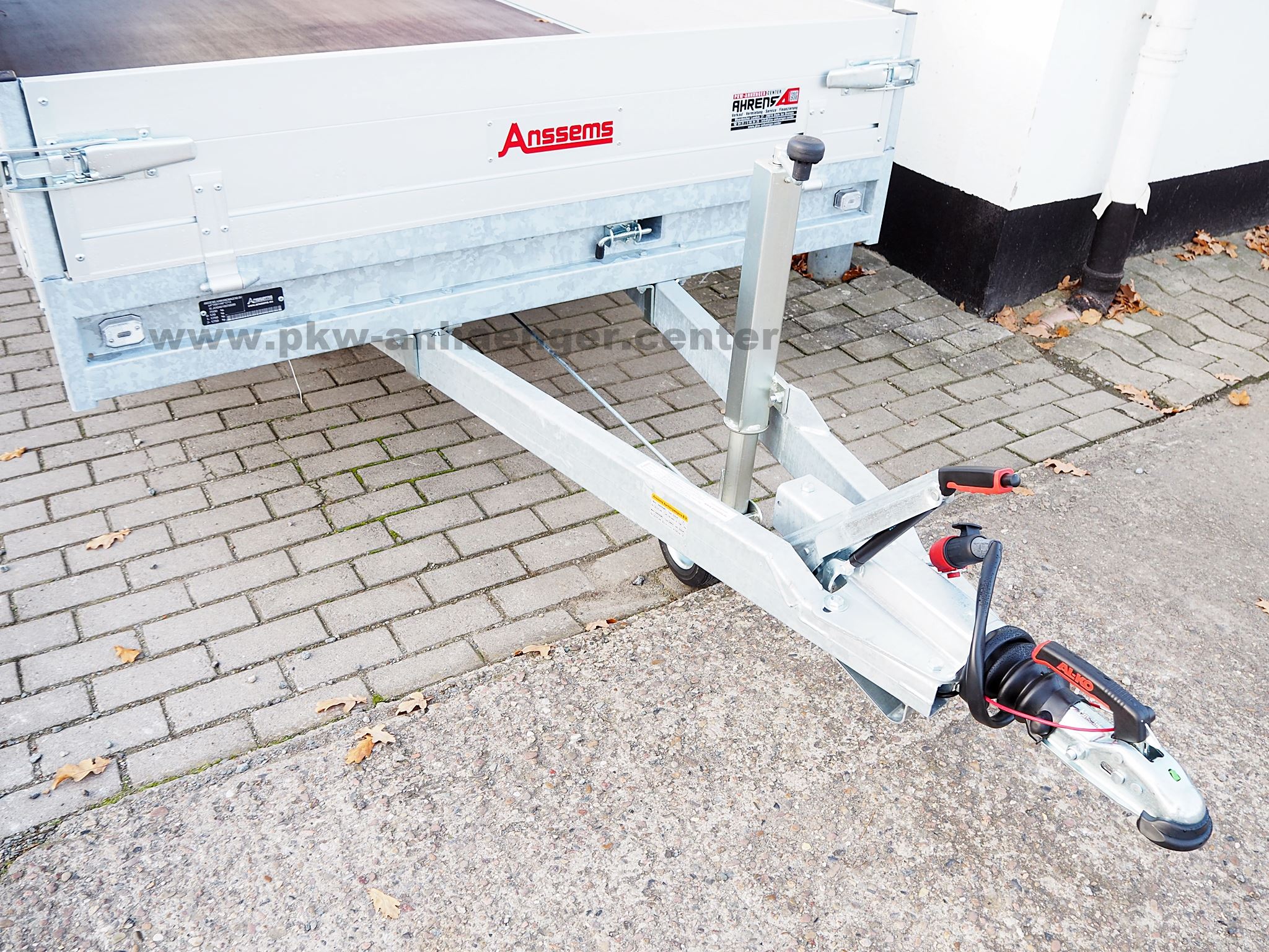 Anssems ASX 2500 325x178 Hochlader mit Auffahrschienen