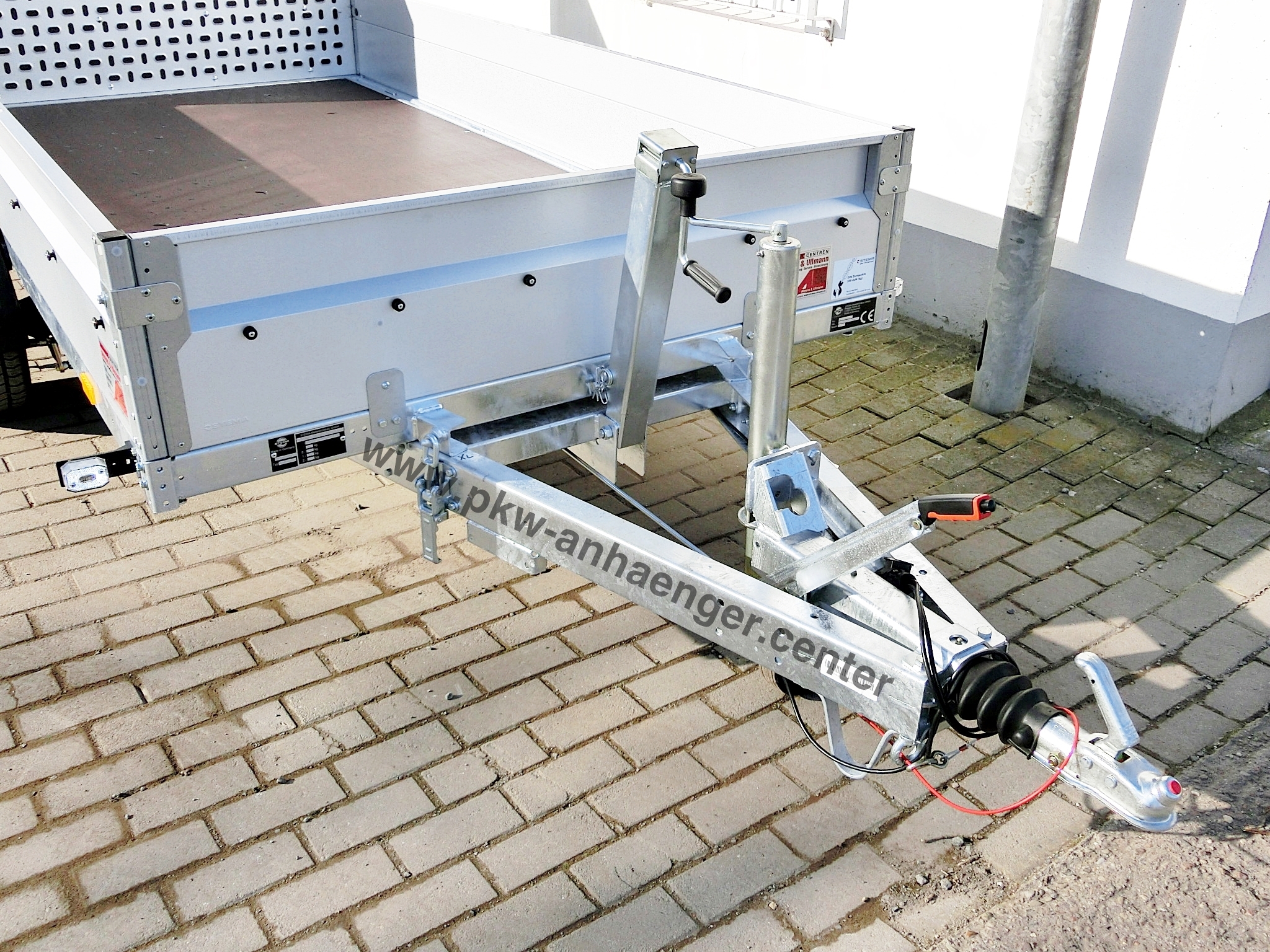 Pkwanhänger STEMA MUT 1300kg 301x153x35cm 100km/h