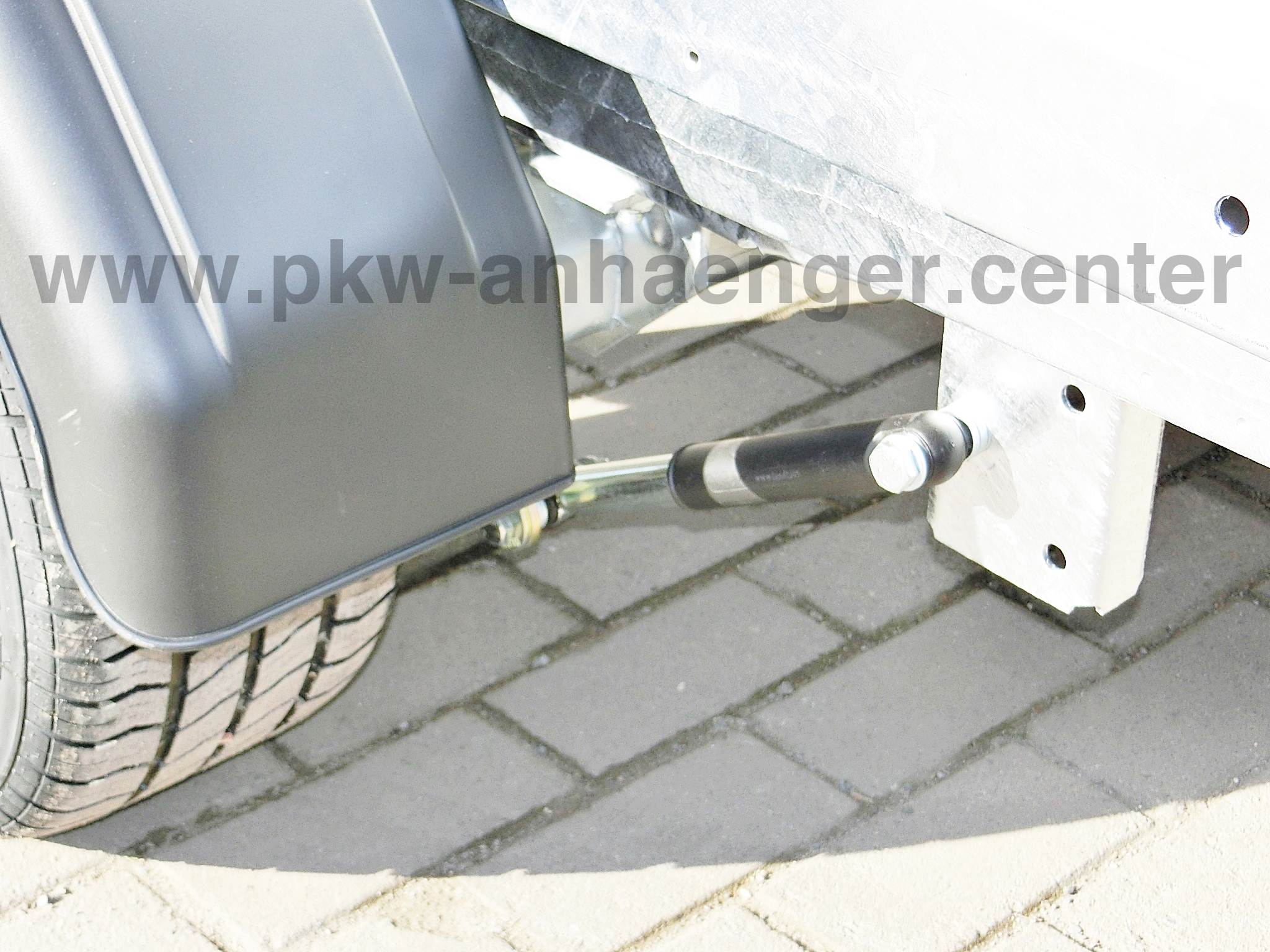Pkwanhänger STEMA MUT 1300kg 301x153x35cm 100km/h