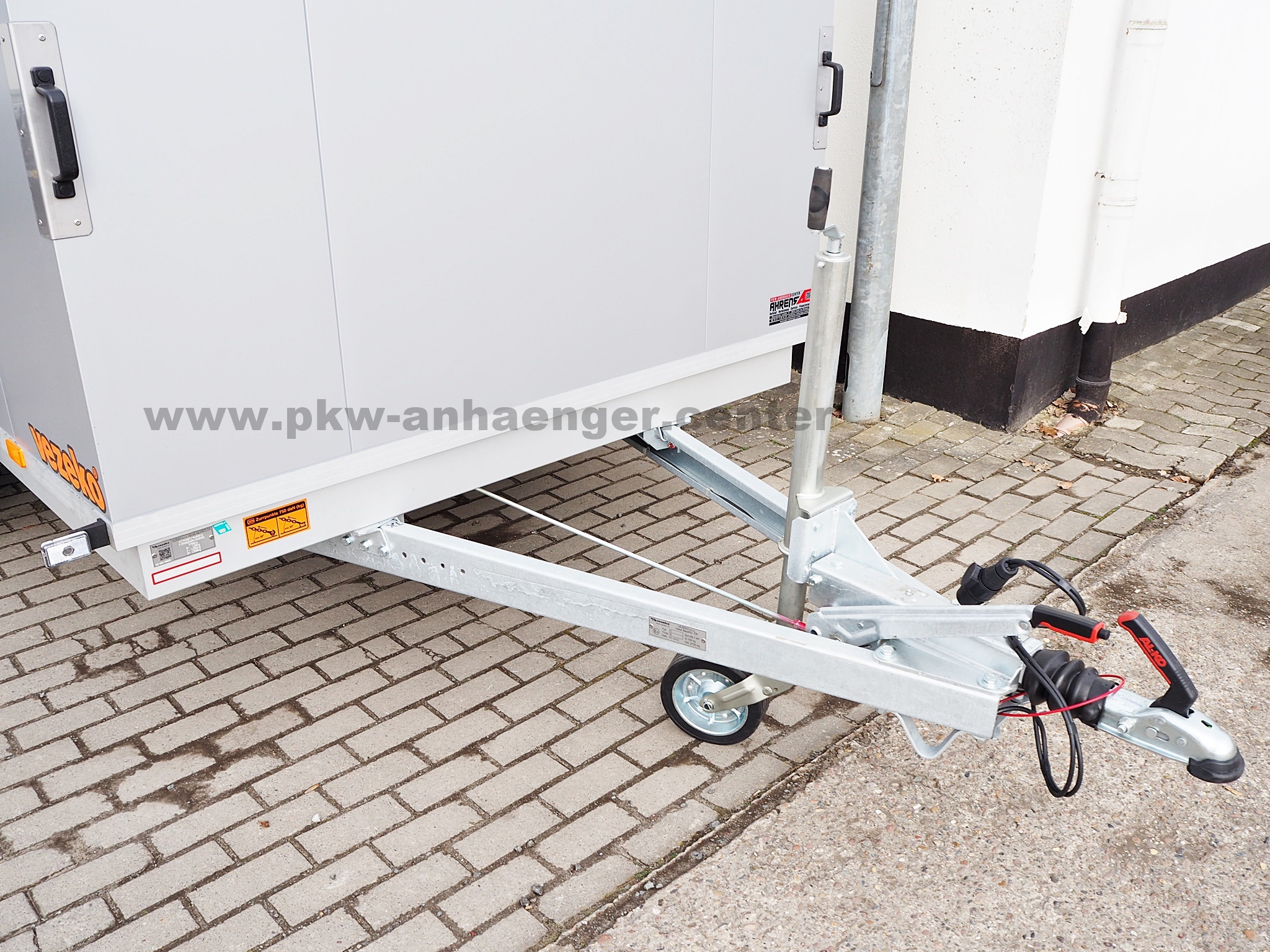 Vezeko 2700kg 405x184x205cm Kofferanhänger Sandwich 30mm