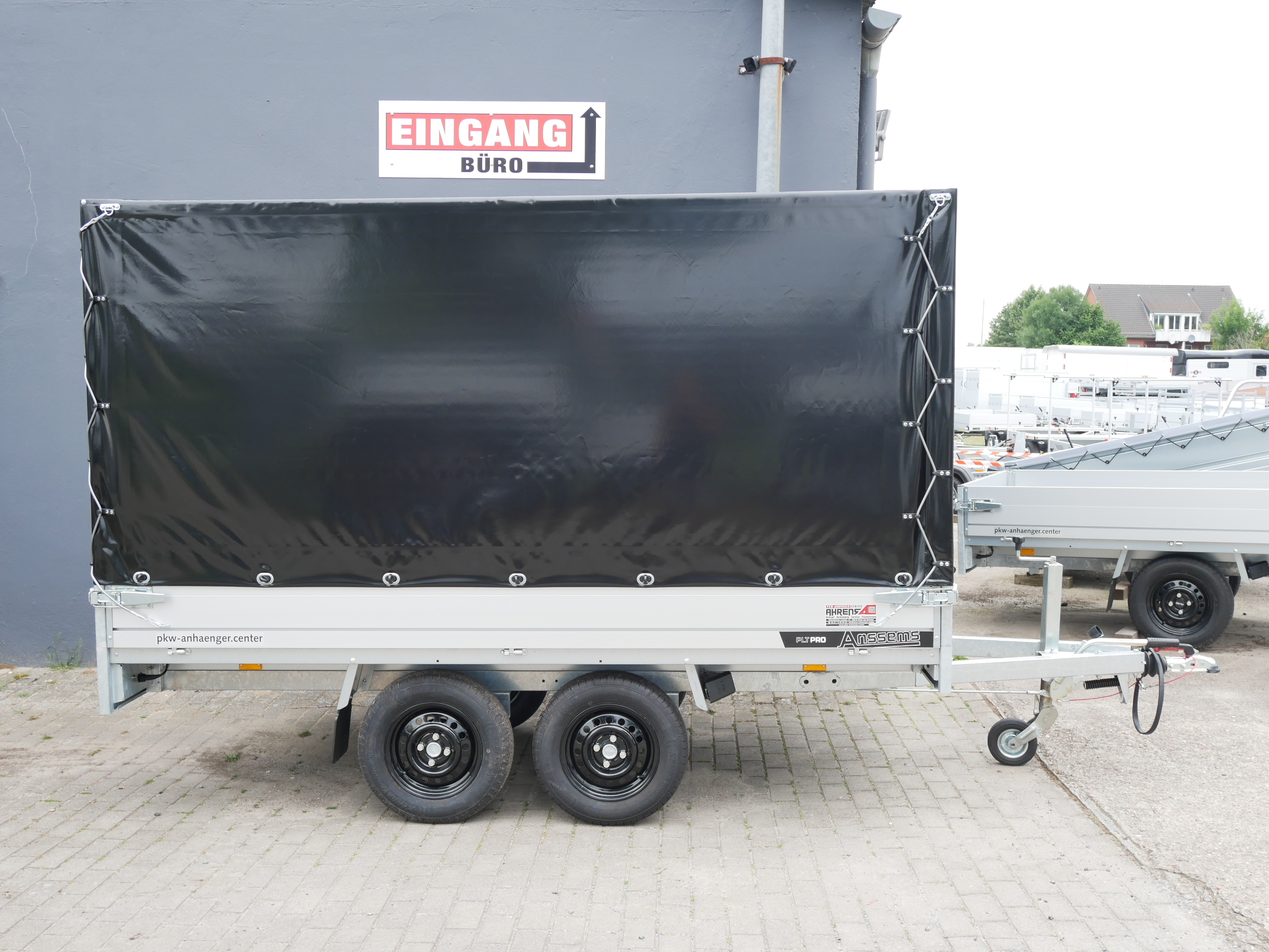 Anssems PLT2-PRO 2000 330x180x180cm Planenanhänger Pritschenhochlader