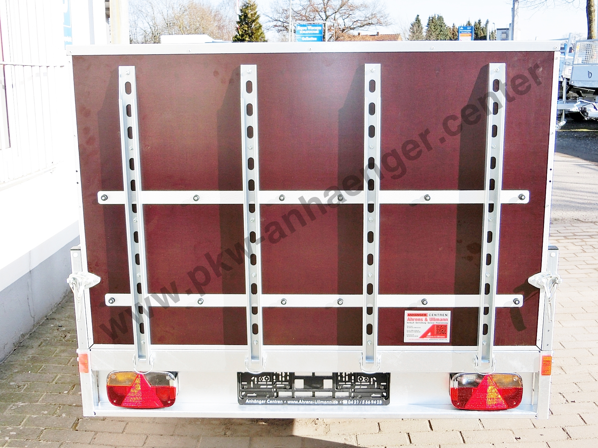 Pkwanhänger STEMA MUT 1300kg 301x153x35cm 100km/h