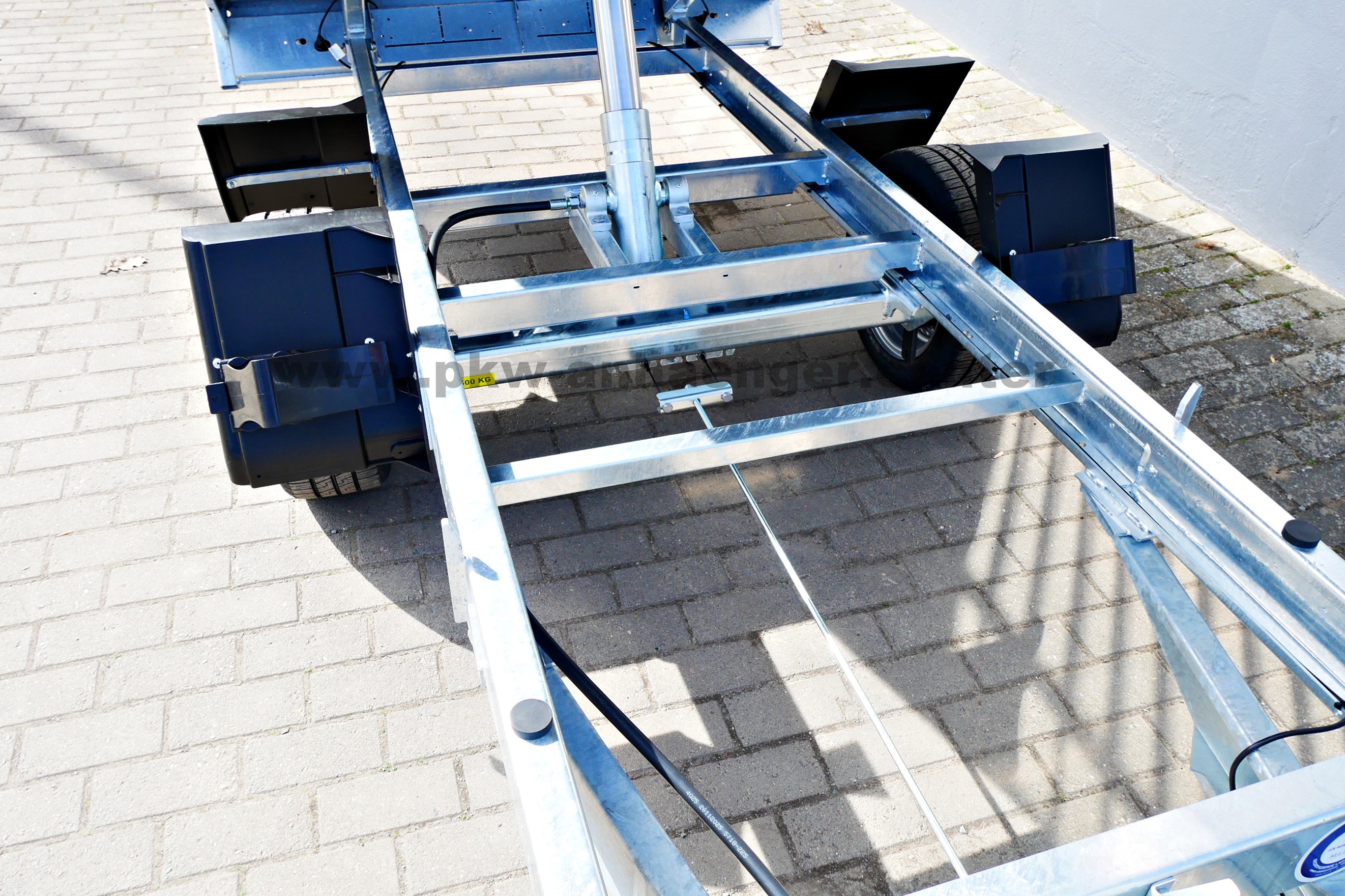 HAPERT COBALT HB1 1500kg 305x160x30cm Heckkipper