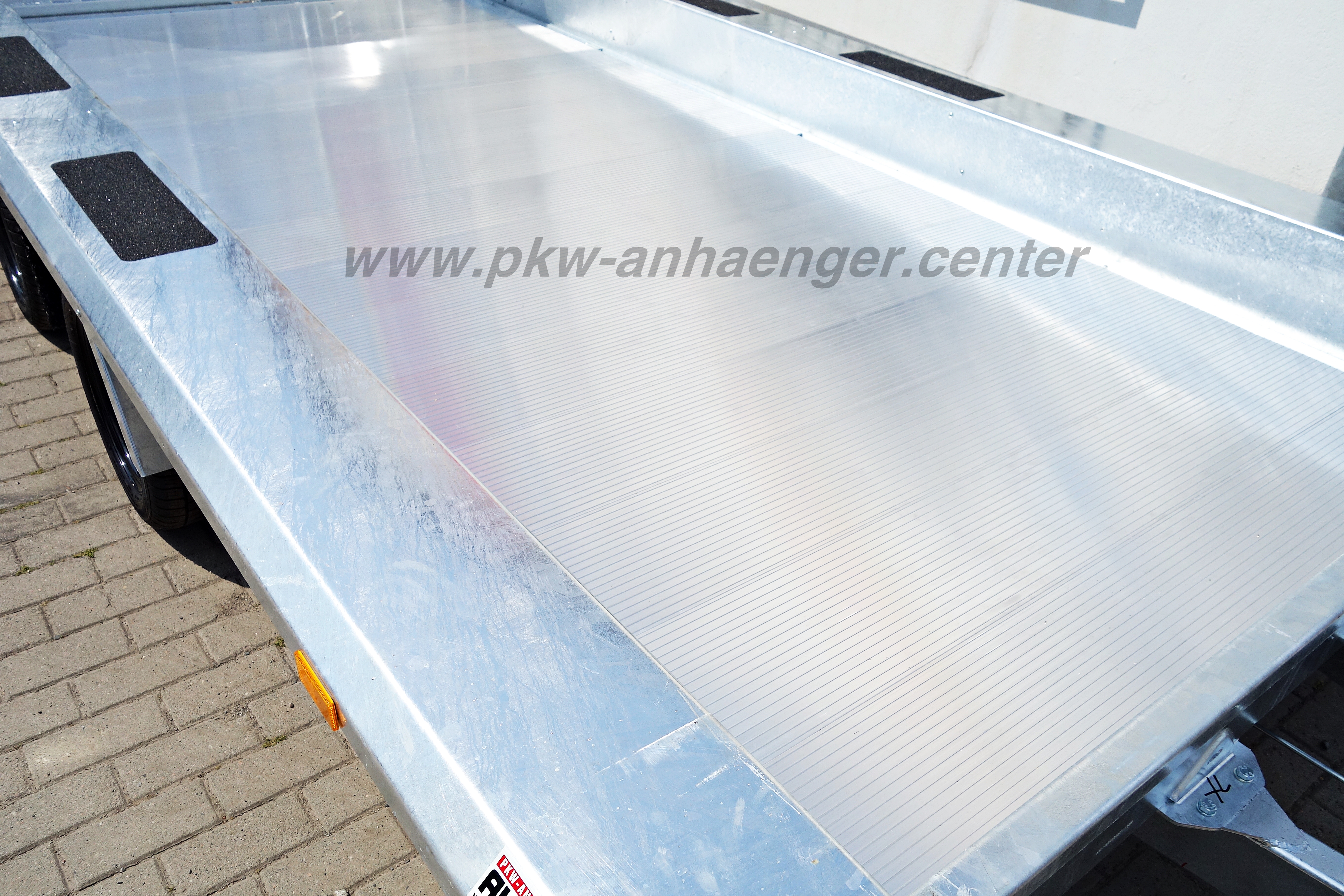 A-HA-3500-410x184-Indigo-LF2-Alub-Para-15-www