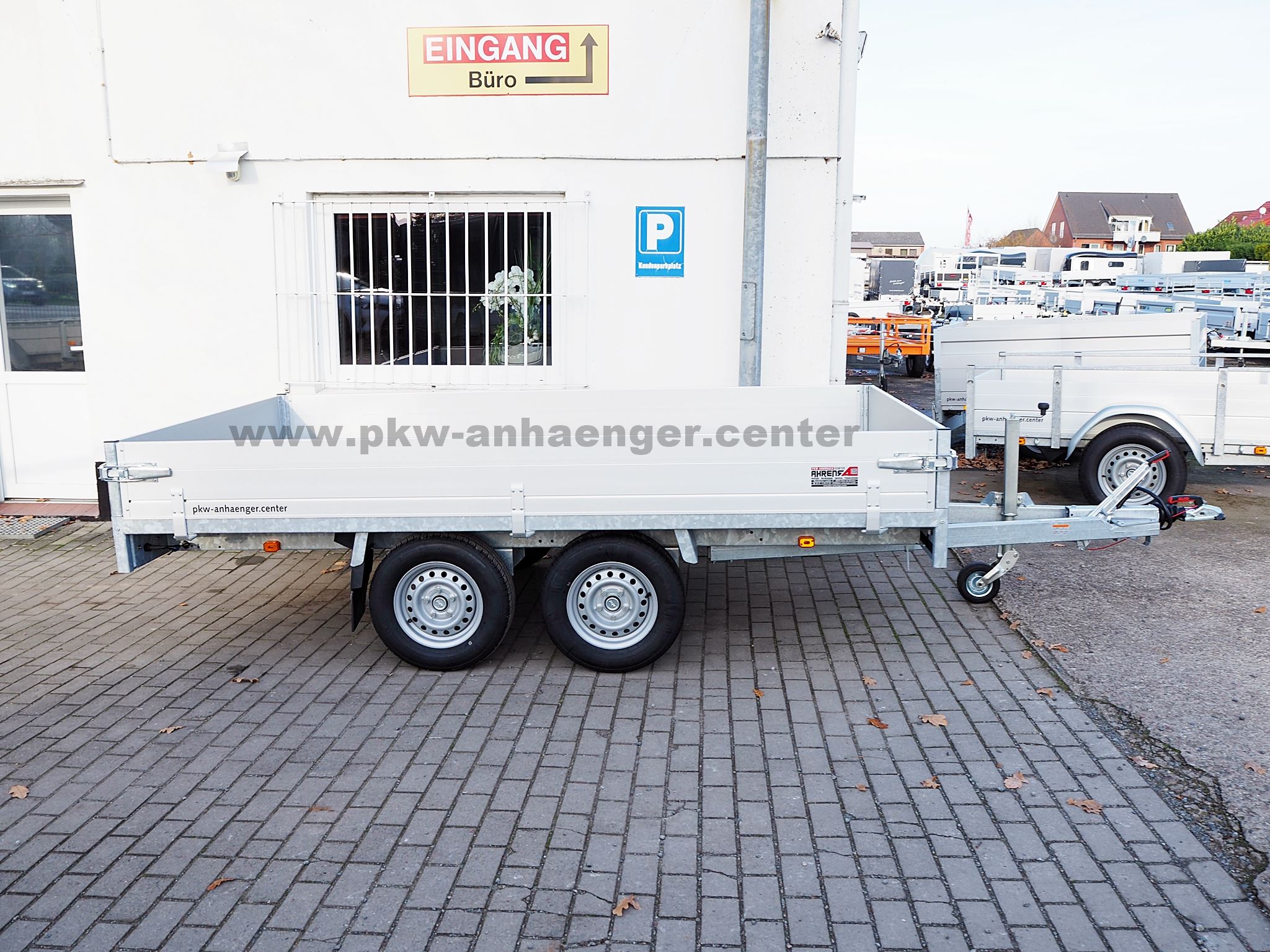 Anssems ASX 2500 325x178 Hochlader mit Auffahrschienen