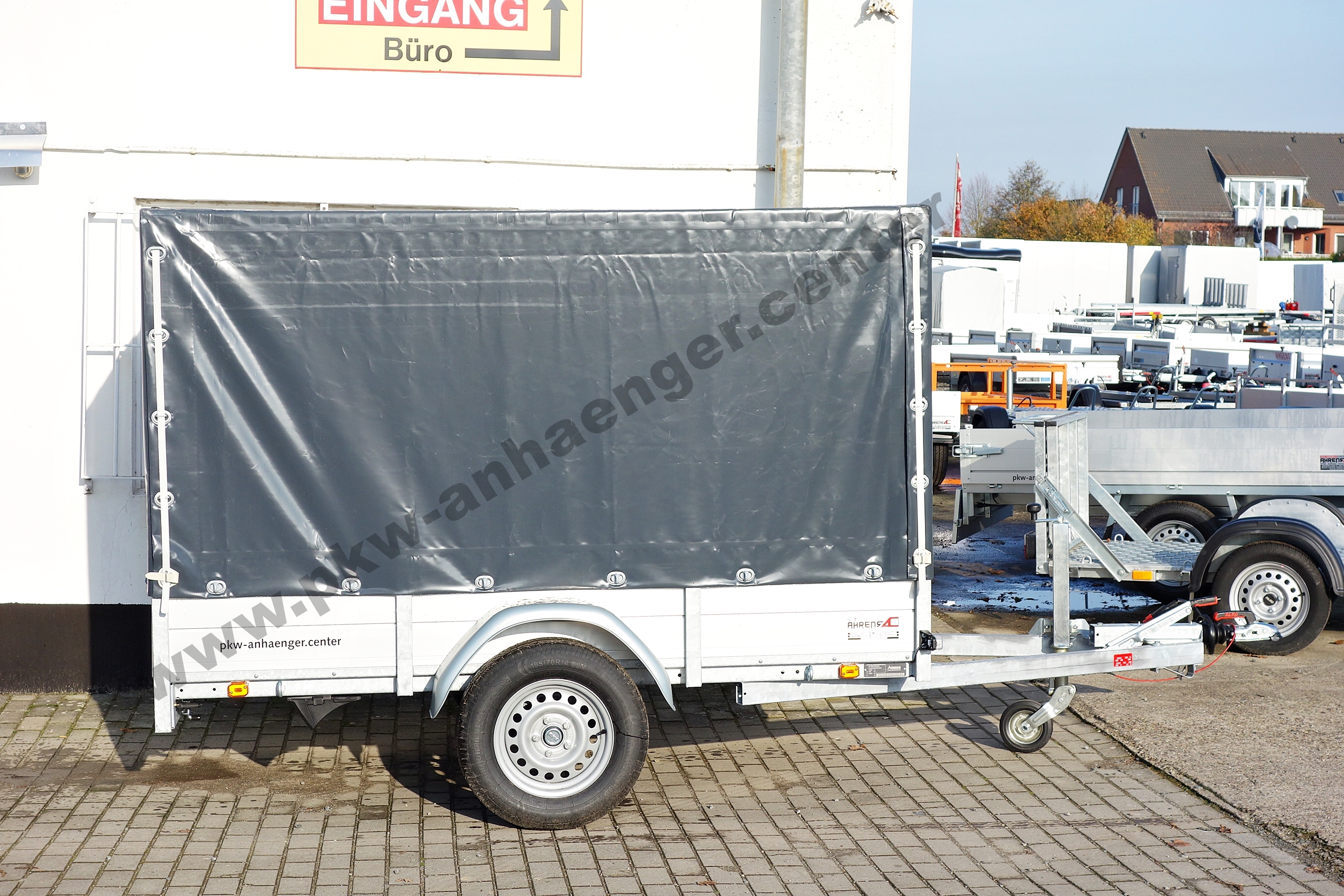 Anssems BSX 1350 251x130x150cm Alu Planenanhänger