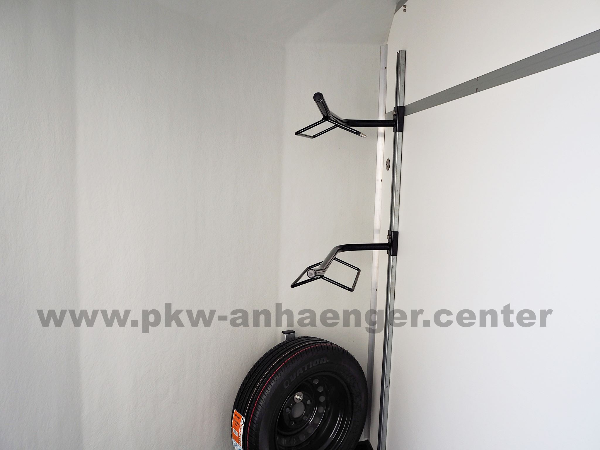 a-CH-Duomax-schwarz-20