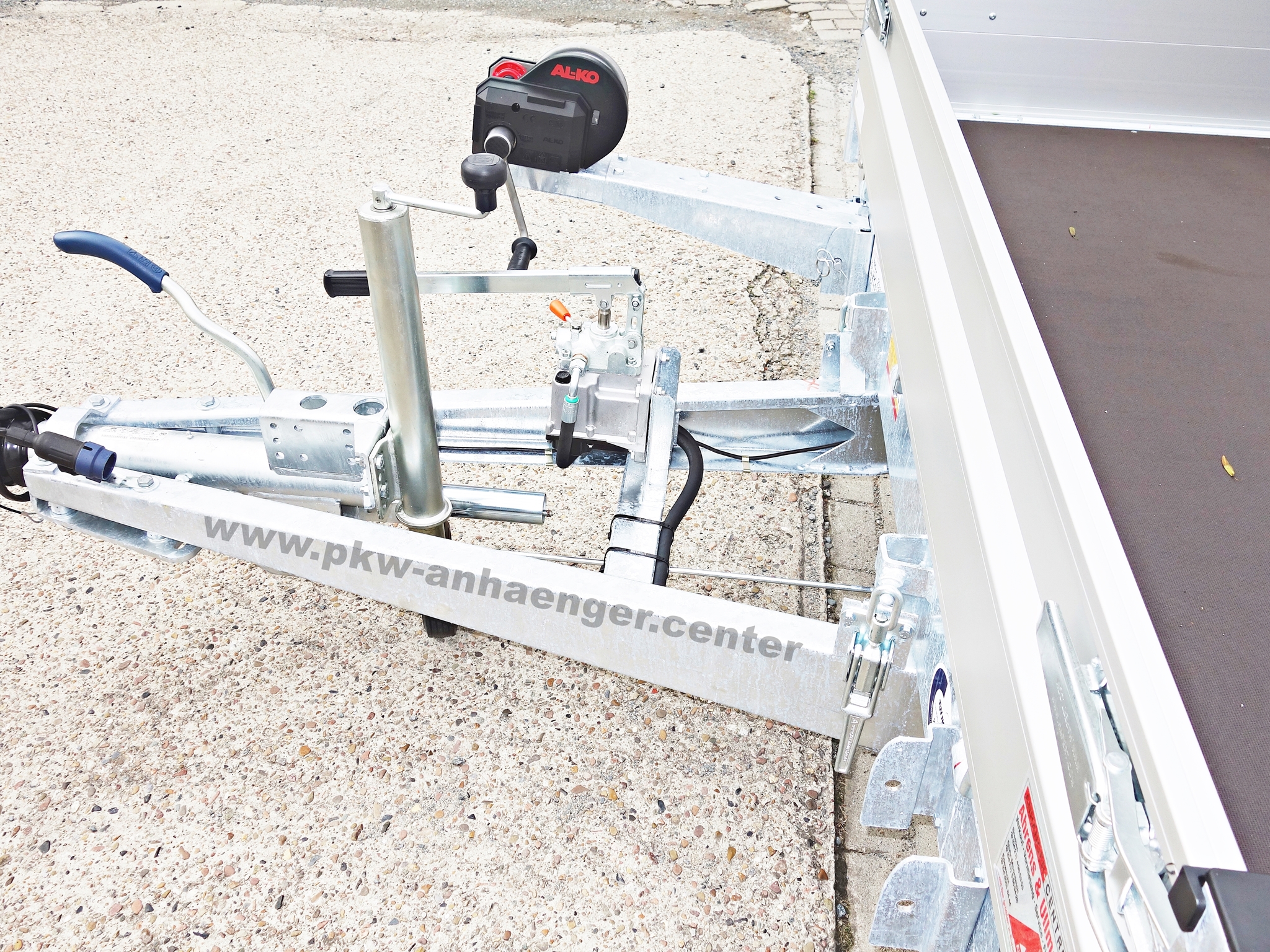 Hapert INDIGO HT2 2700kg 405x200x30cm Baumschienentransporter ankippbar Hochlader