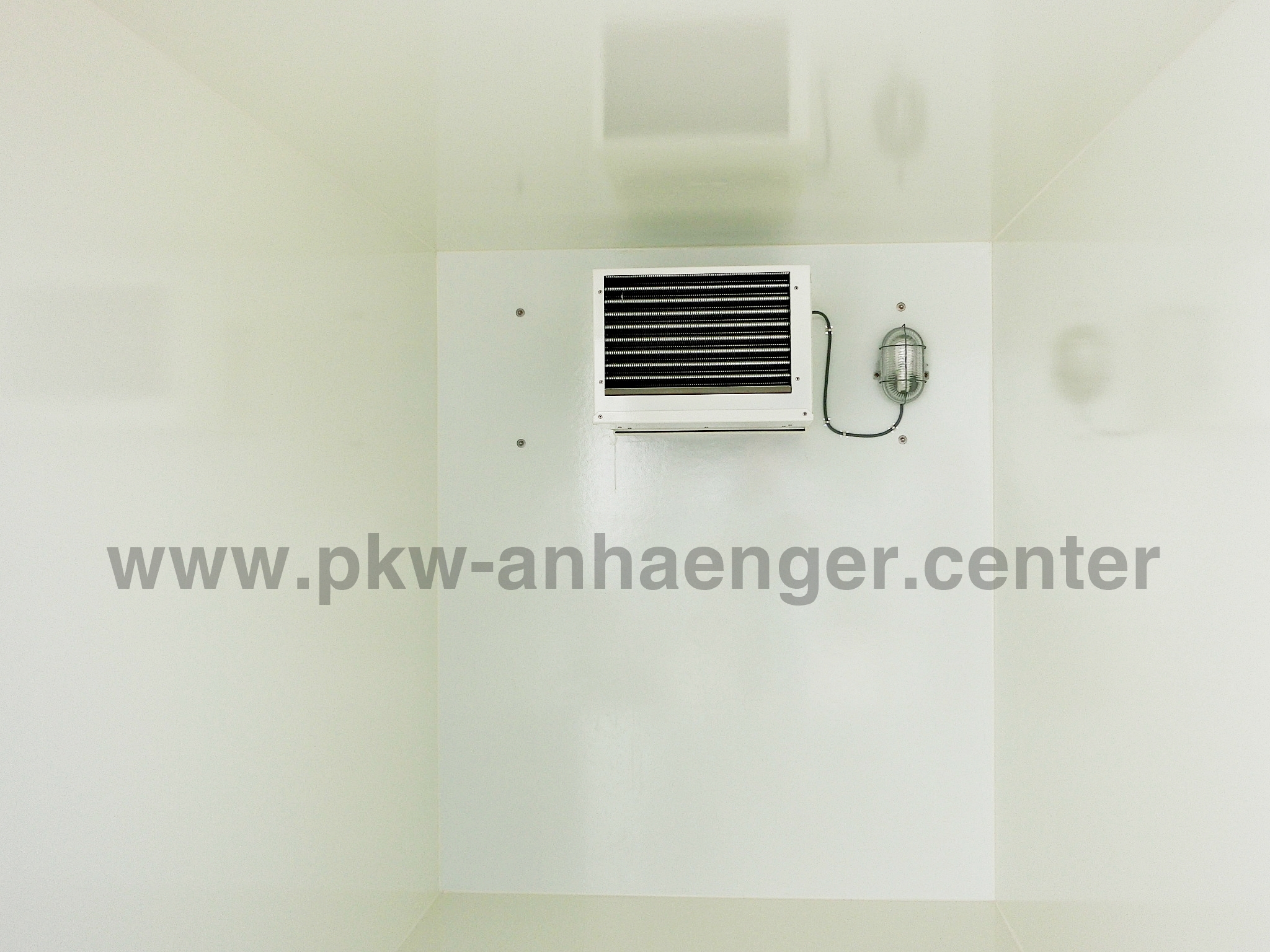 a-HA-1350-246x125x145-K-hl-8